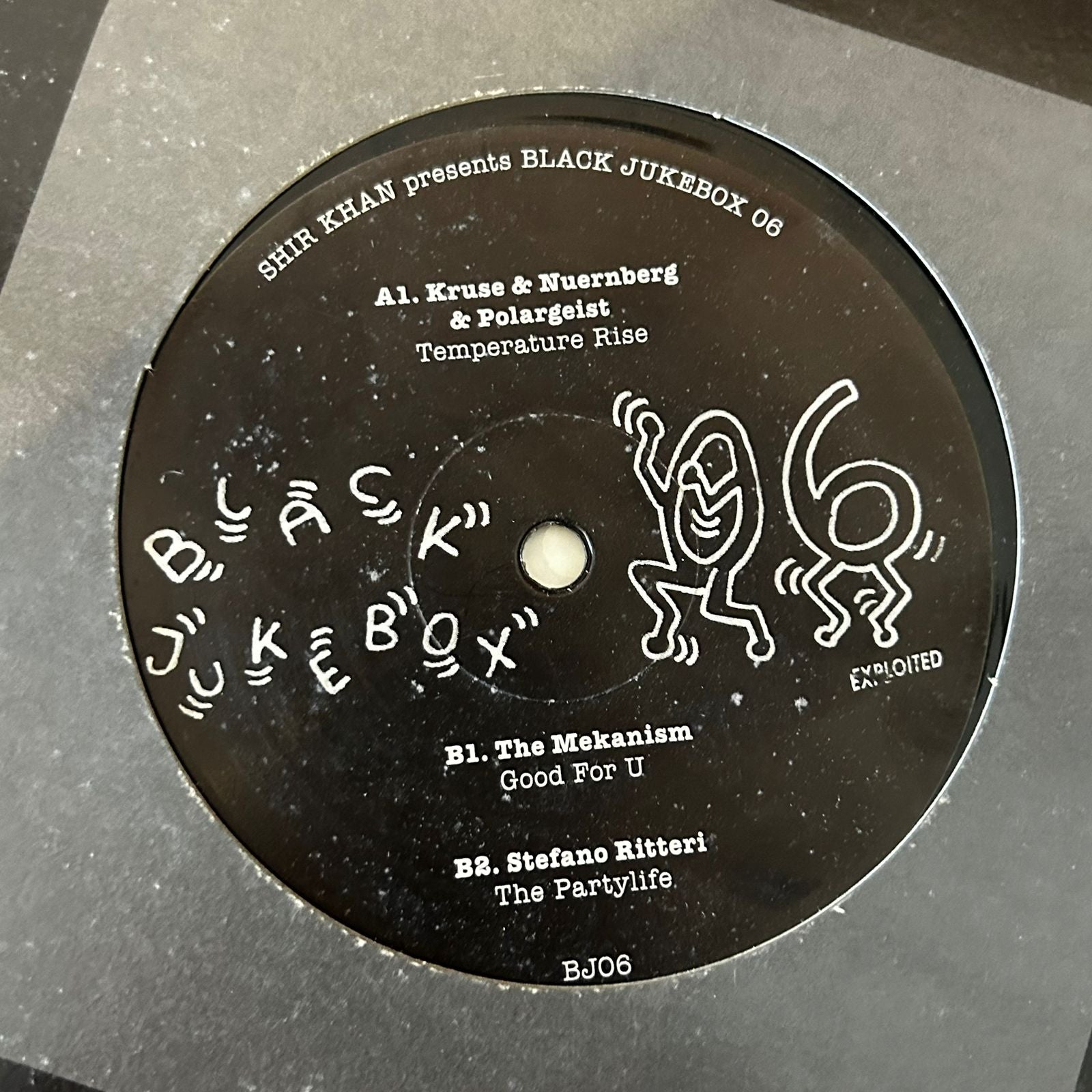 (DEEP HOUSE) Various – Shir Khan Presents Black Jukebox 06 (VINYL / PIRINGAN HITAM)