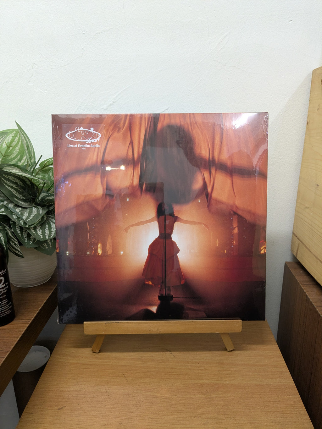 Olivia Dean – Live At Eventim Apollo (VINYL / NEW SEALED)