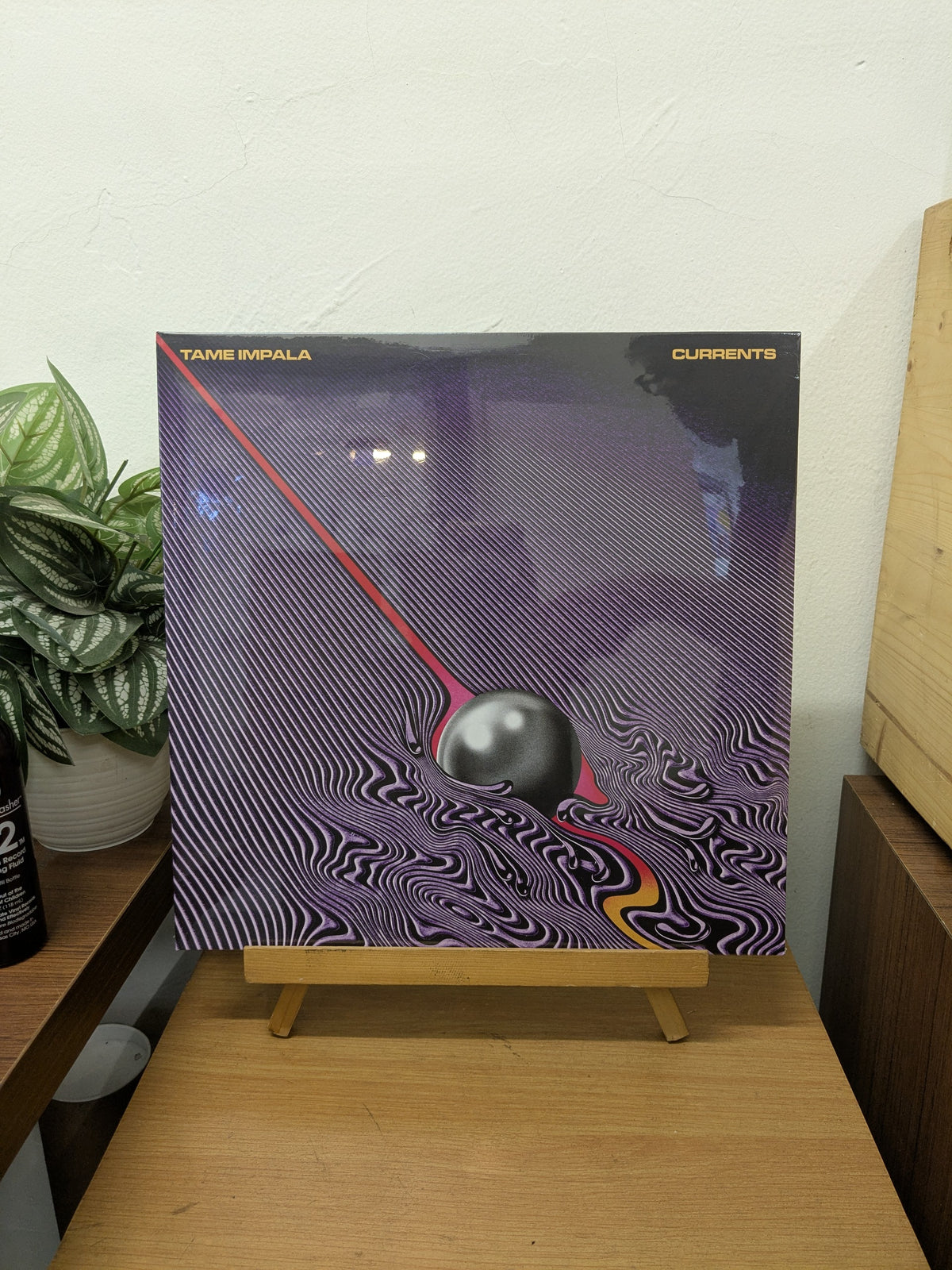 Tame Impala – Currents (VINYL / NEW SEALED)