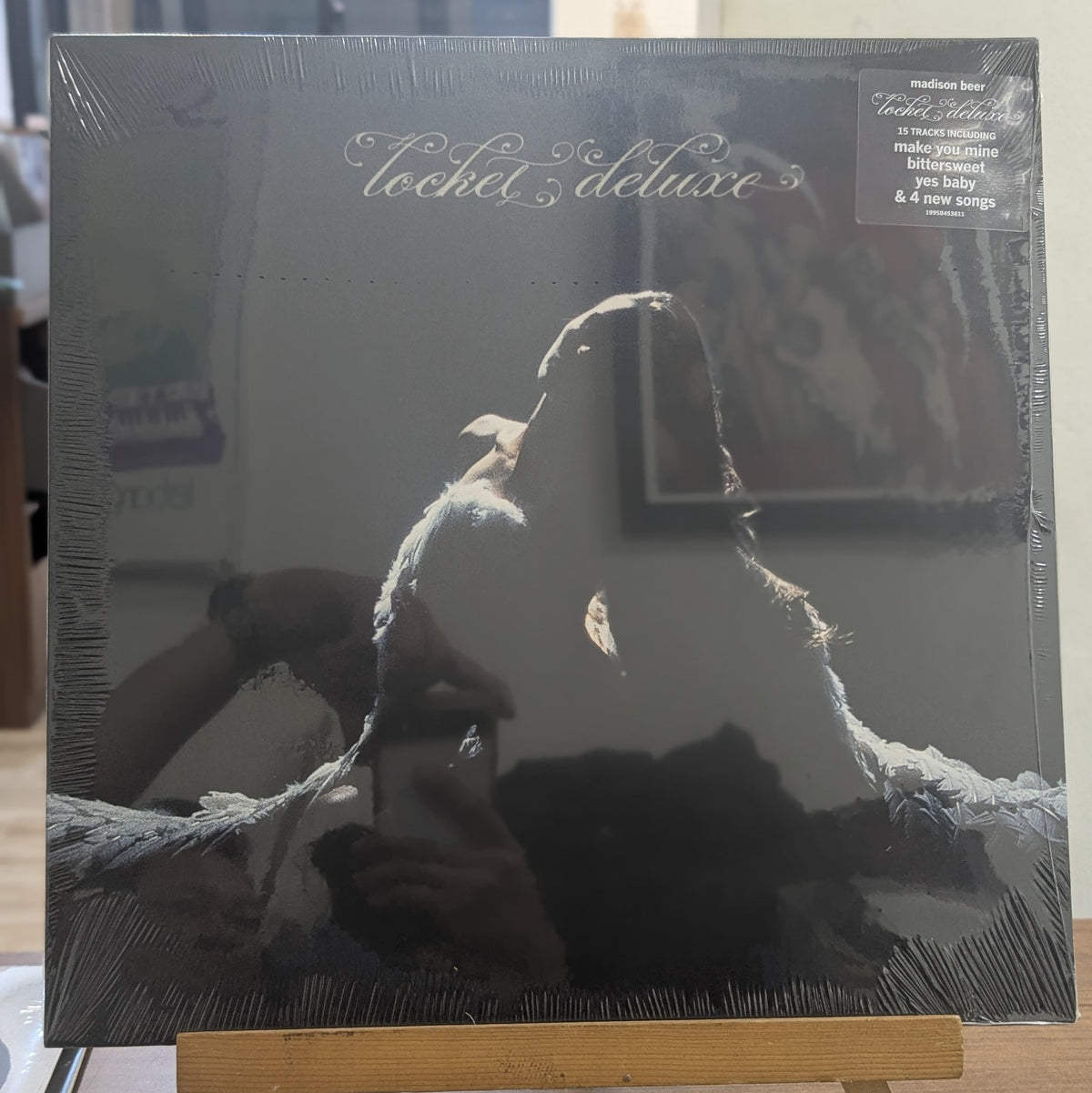Madison Beer – Locket Deluxe (VINYL/NEW)