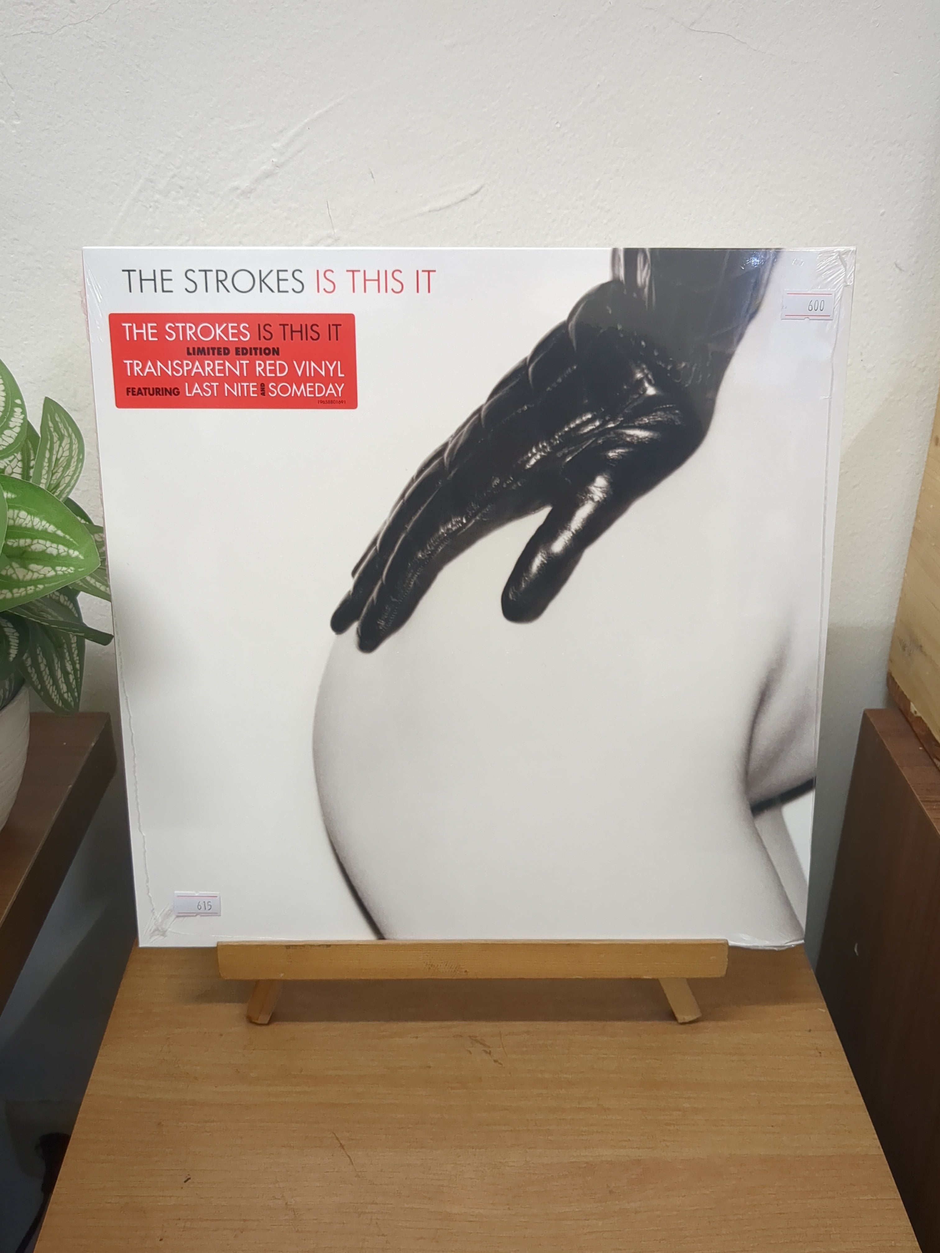 The Strokes – Is This It (Limited Edition) (VINYL / NEW)