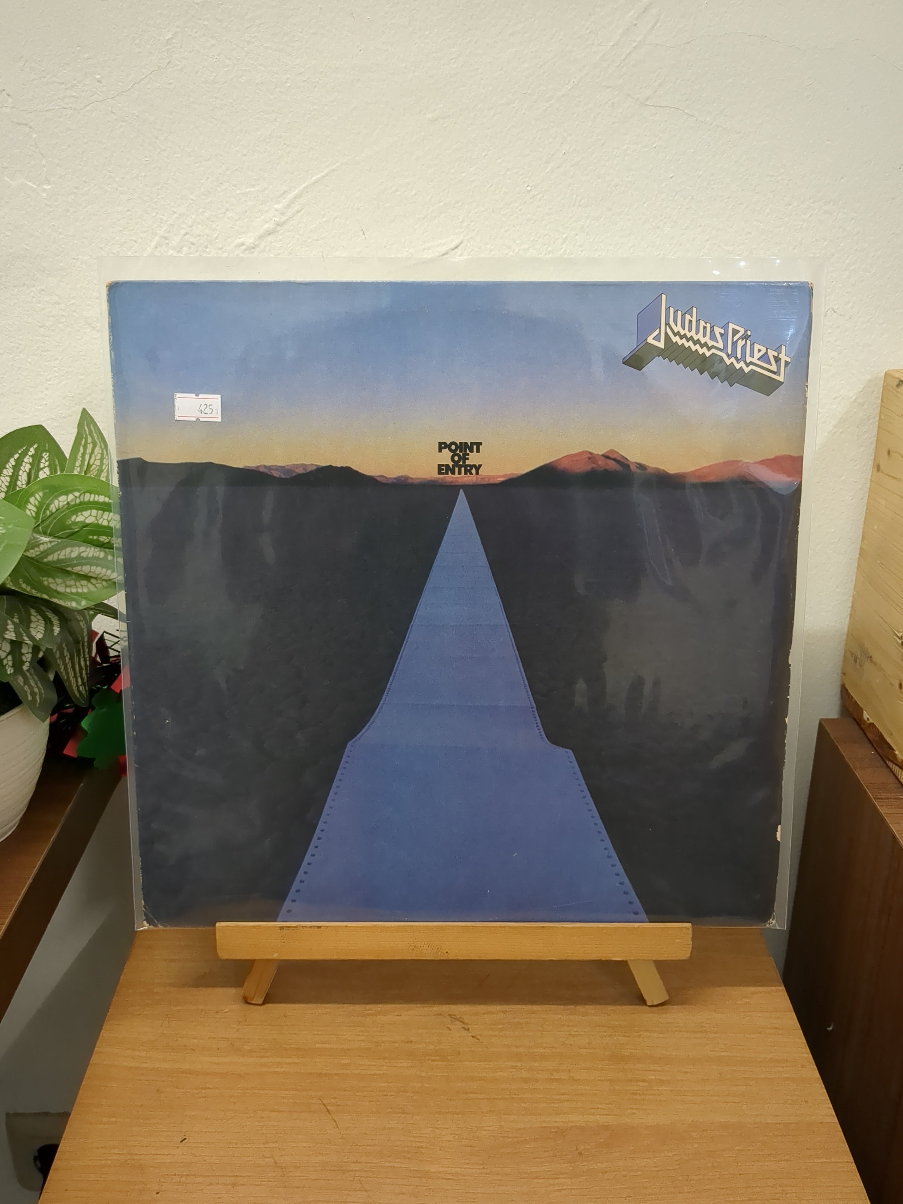 Judas Priest – Point Of Entry (VINYL / USED)