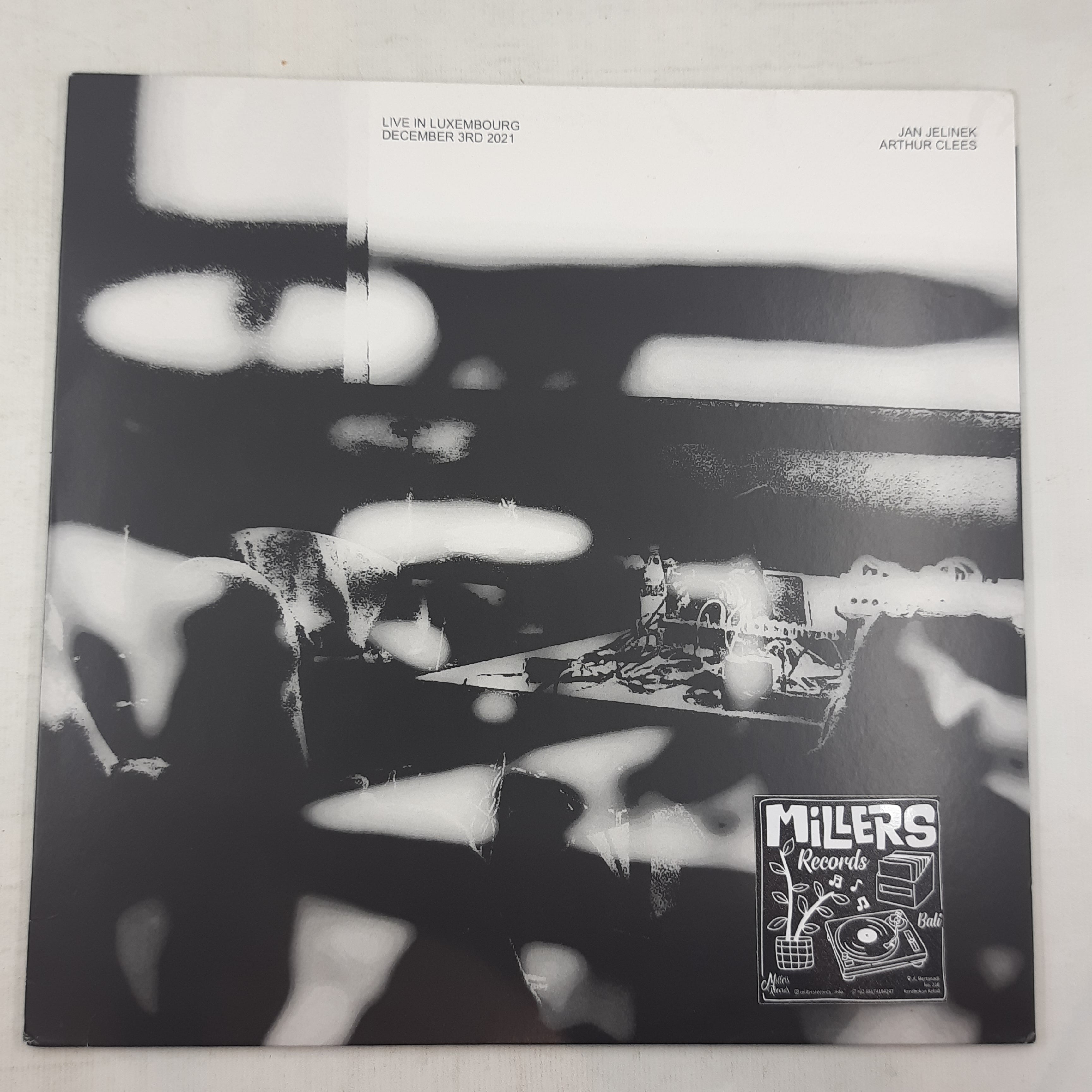 Jan Jelinek, Arthur Clees – Live In Luxembourg December 3rd 2021 (VINYL / USED)