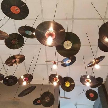 Piringan Hitam 12 inch untuk dekorasi