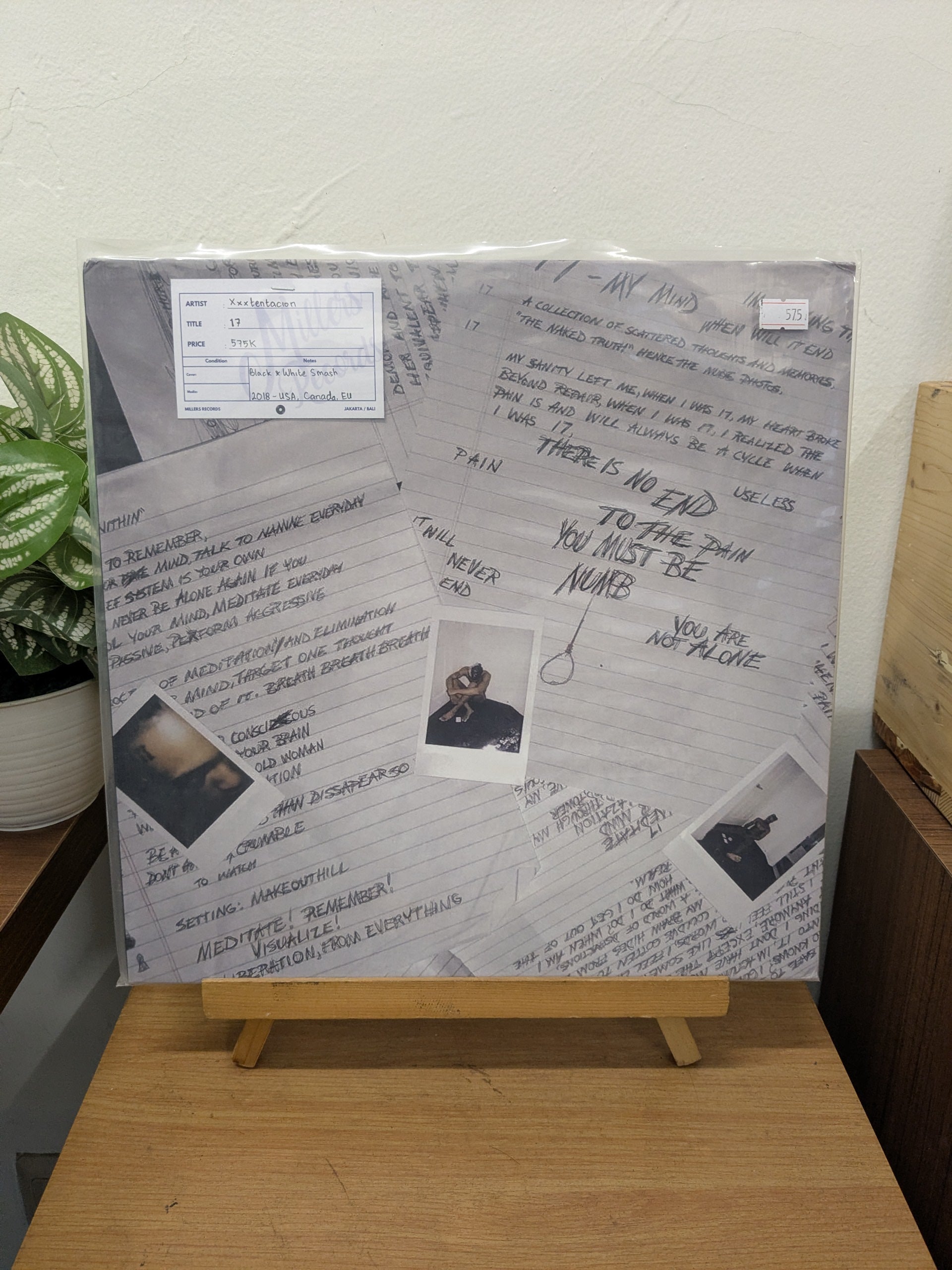 Xxxtentacion - 17 (VINYL / USED)