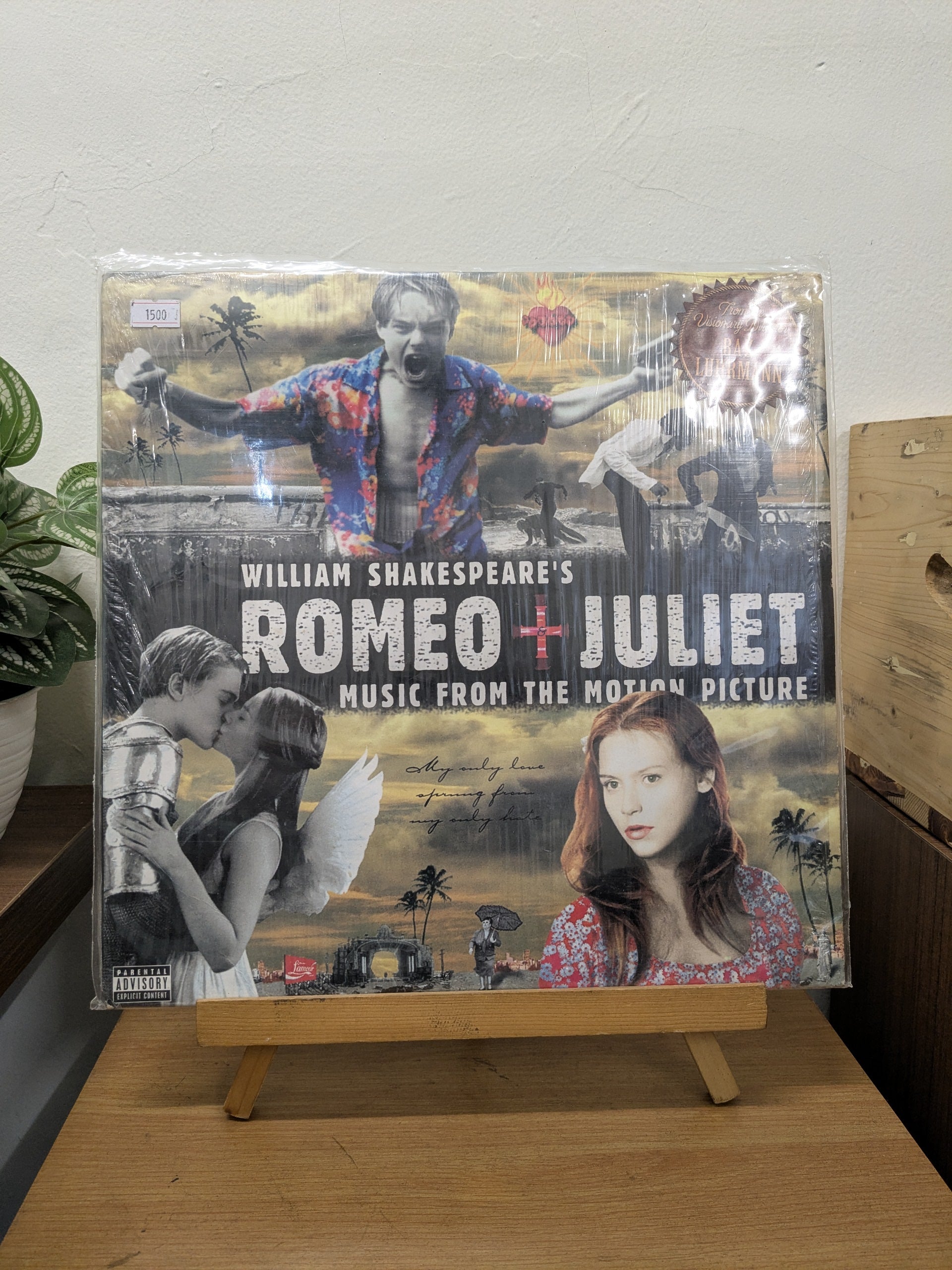 Various – William Shakespeare's Romeo + Juliet (Music From The Motion Picture) (VINYL / USED)