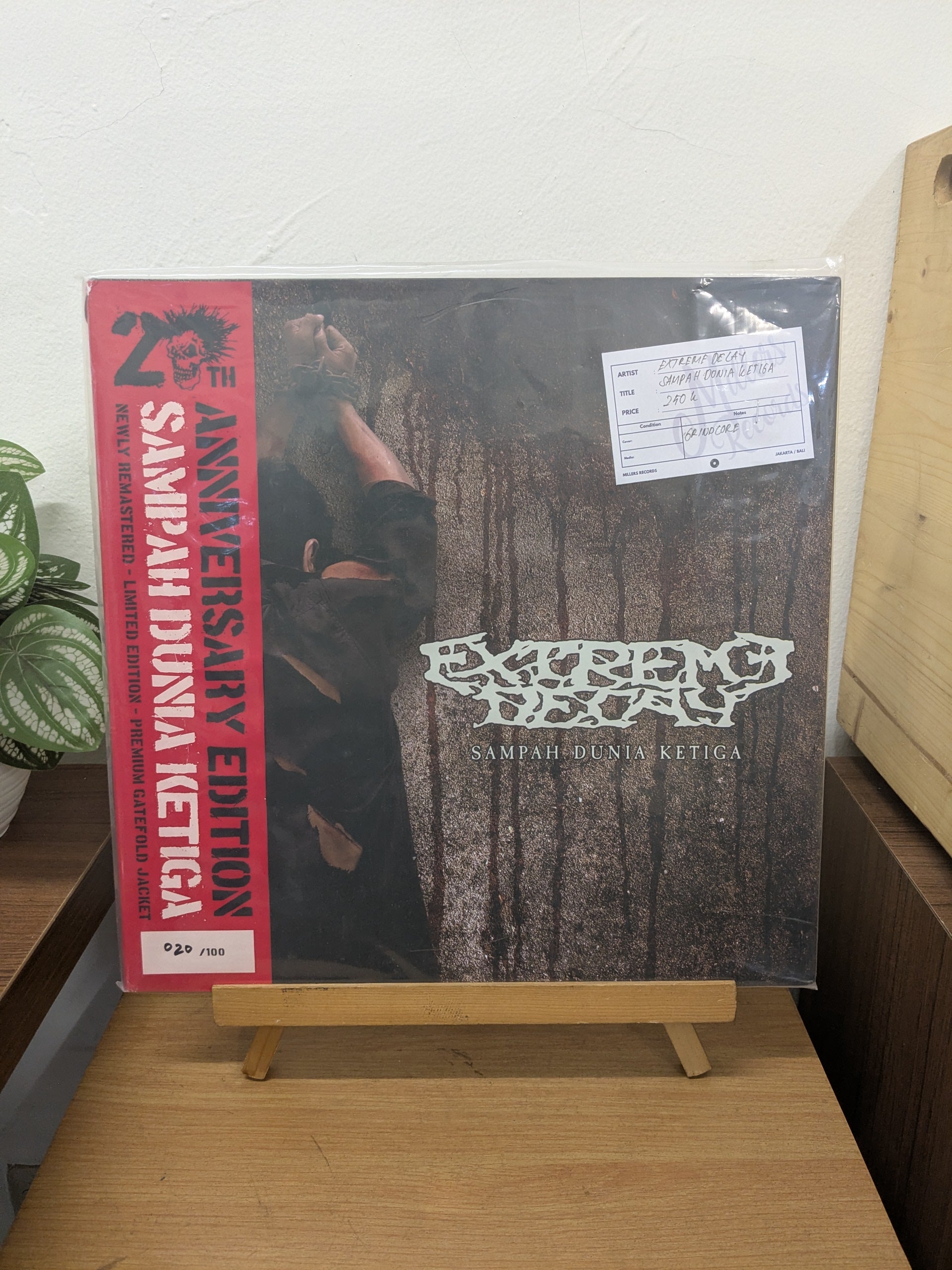 Extreme Decay – Sampah Dunia Ketiga Reissue 20th Anniversary ( VINYL / USED )