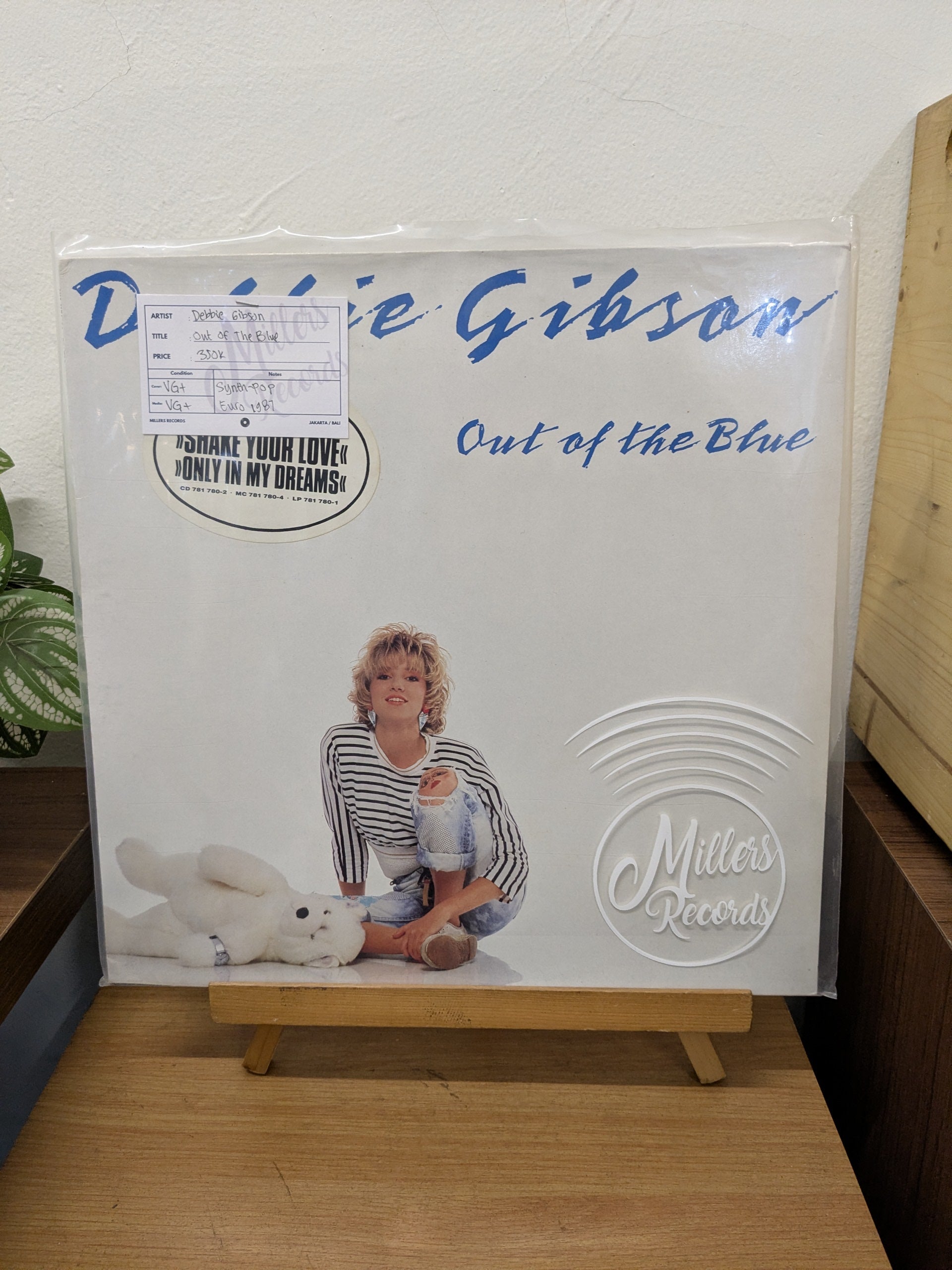 Debbie Gibson – Out Of The Blue ( VINYL / USED)
