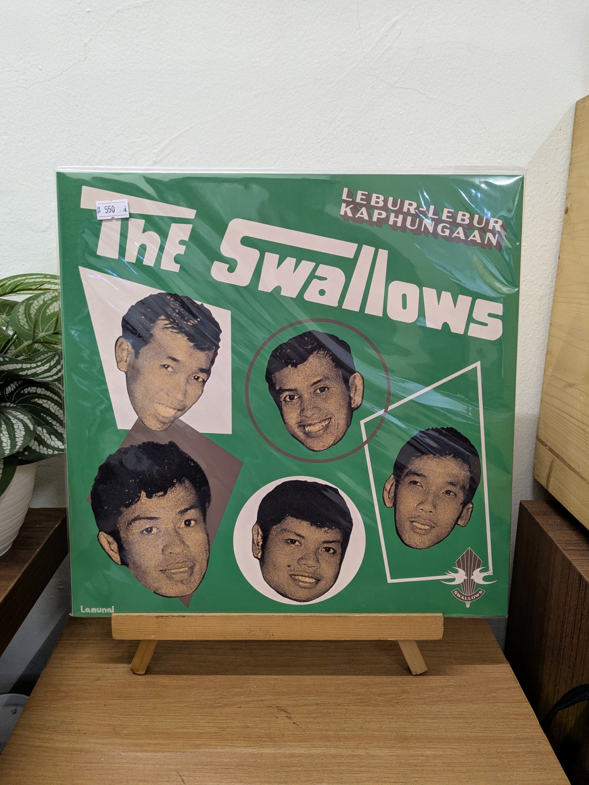 The Swallows – Lebur-Lebur Kaphungaan ( VINYL / NEW )