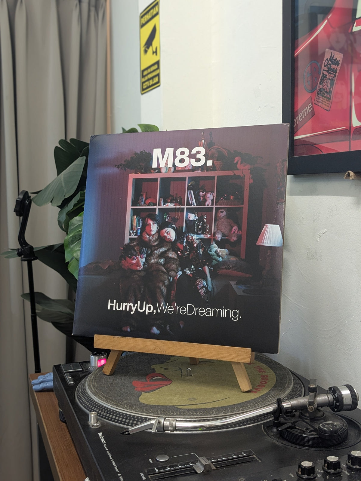 M83 – Hurry Up, We're Dreaming (VINYL / USED)