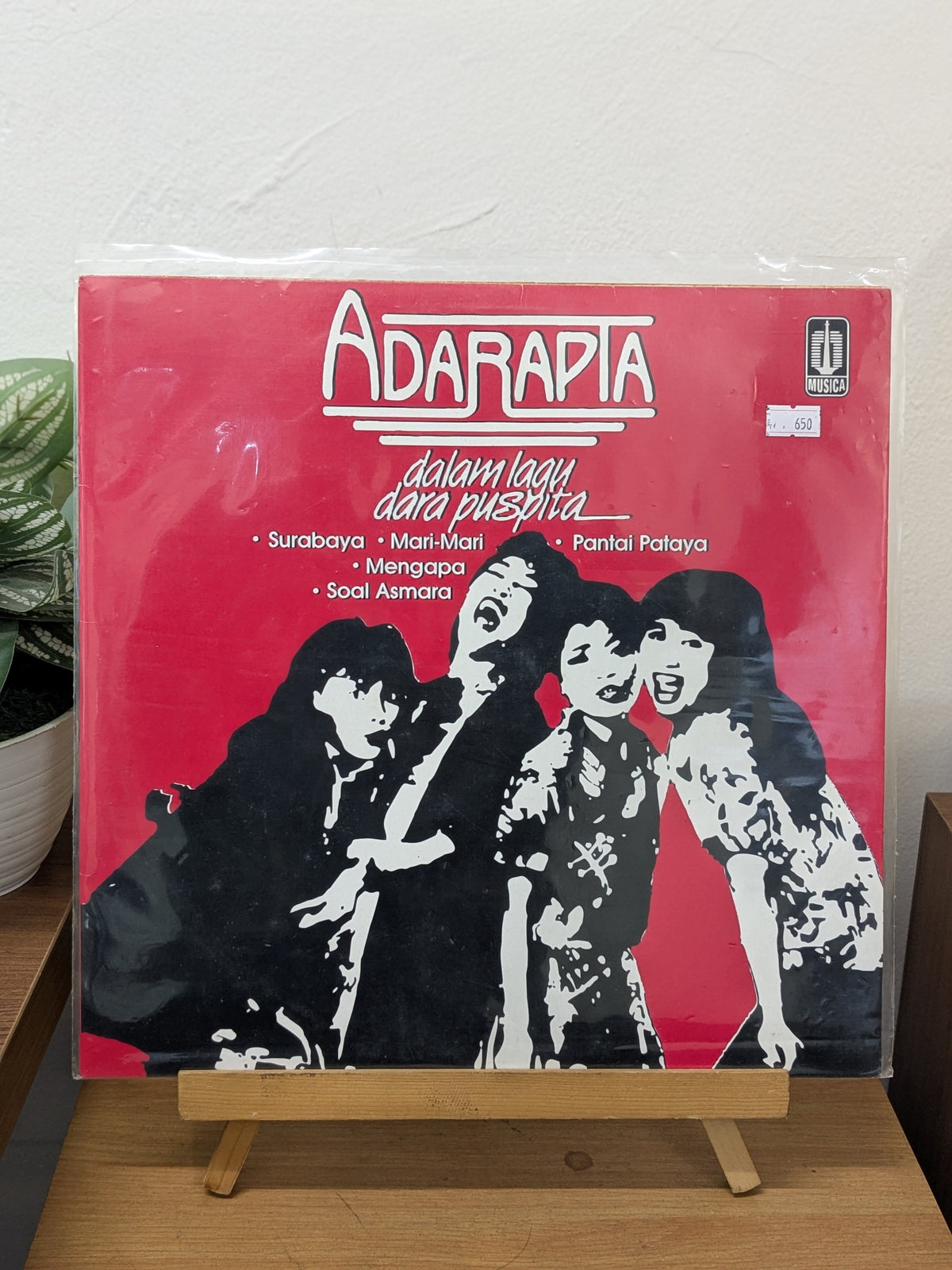 Adarapta (Anak2 Dara Puspita) – Mari Mari ( VINYL / USED )