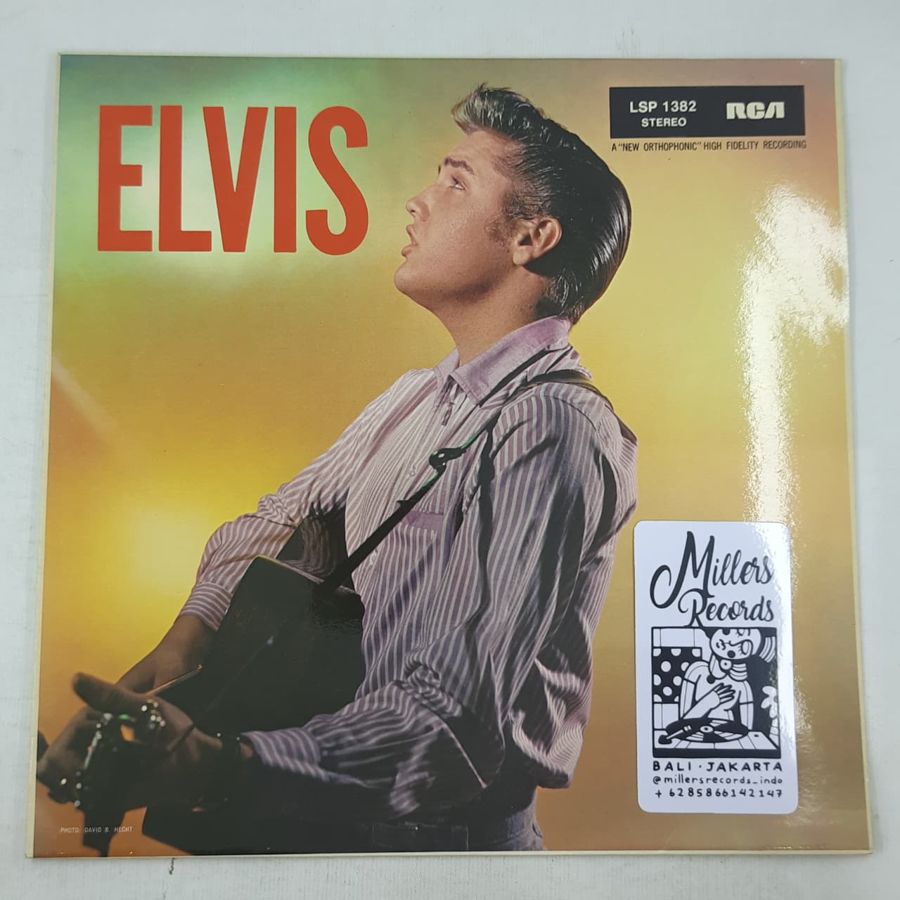 Elvis Presley – Elvis (VINYL / USED)