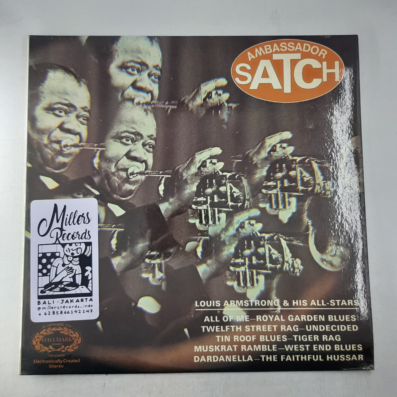 Louis Armstrong &amp; His All-Stars – Ambassador Satch (VINYL / USED)