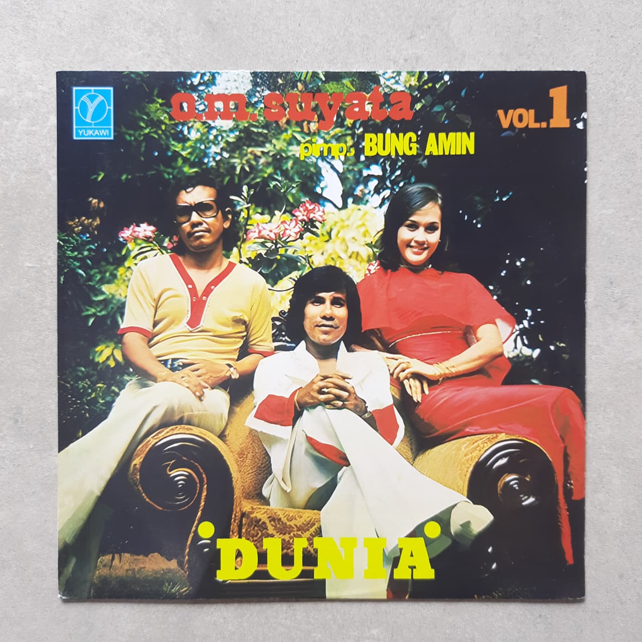 O.M. Suyata Pimp. Bung Amin – Vol. 1 : Dunia (VINYL / USED)