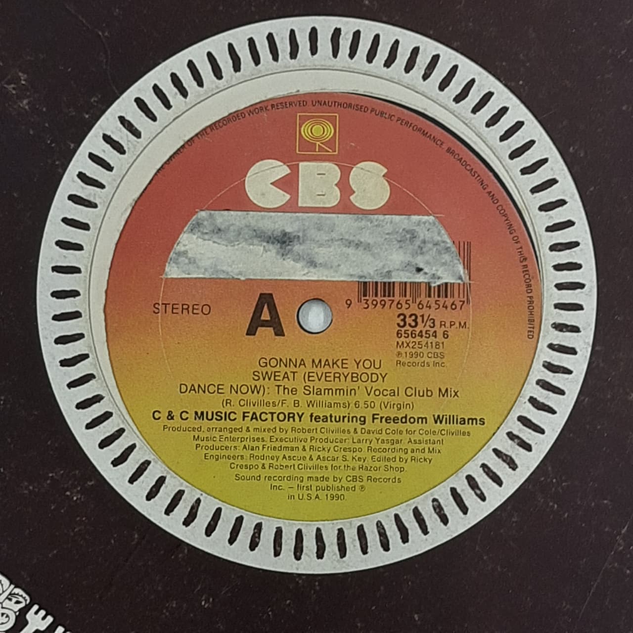 C & C Music Factory Featuring Freedom Williams – Gonna Make You Sweat (Everybody Dance Now) (VINYL / USED)