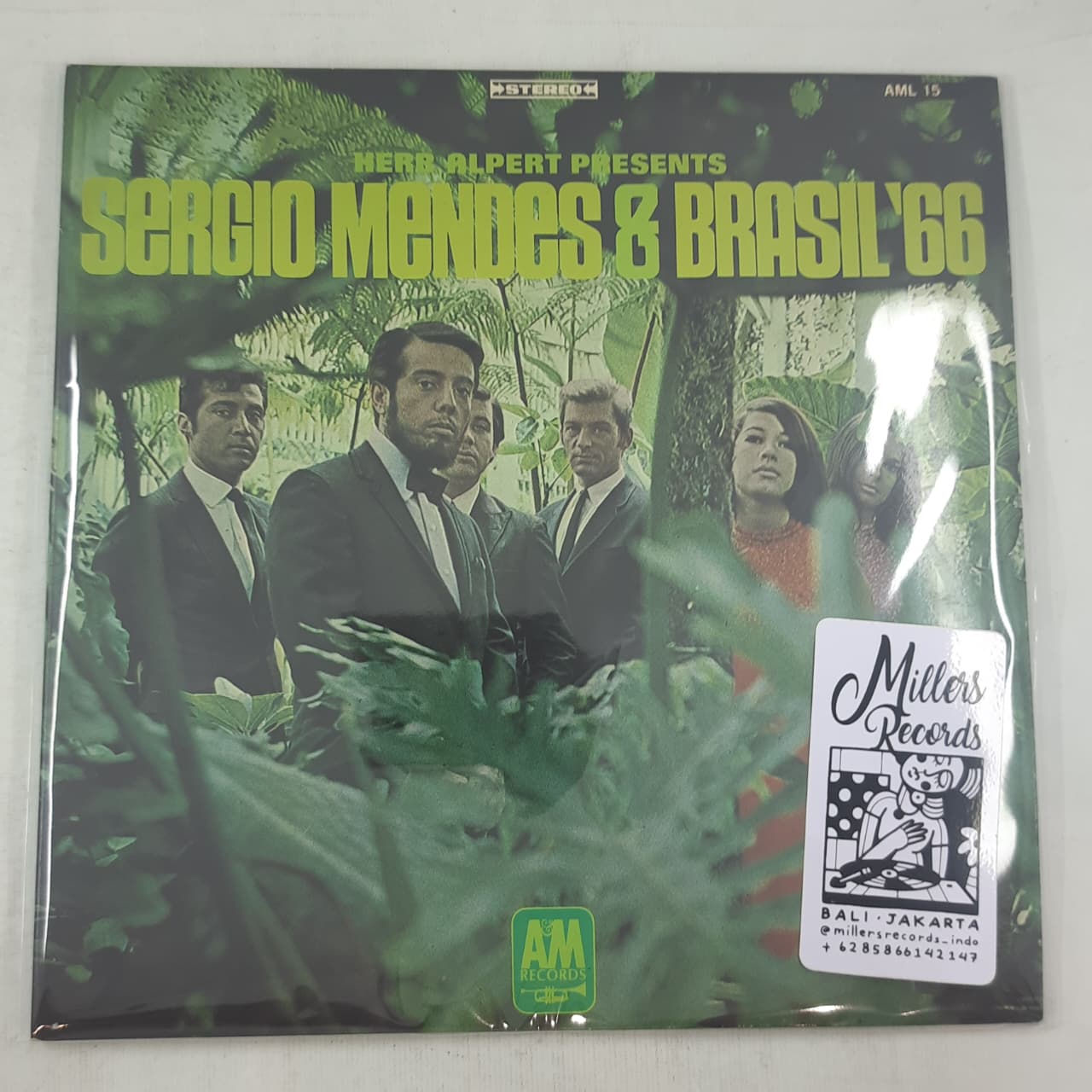 Sérgio Mendes & Brasil '66 – Herb Alpert Presents Sergio Mendes & Brasil '66 (VINYL / USED)