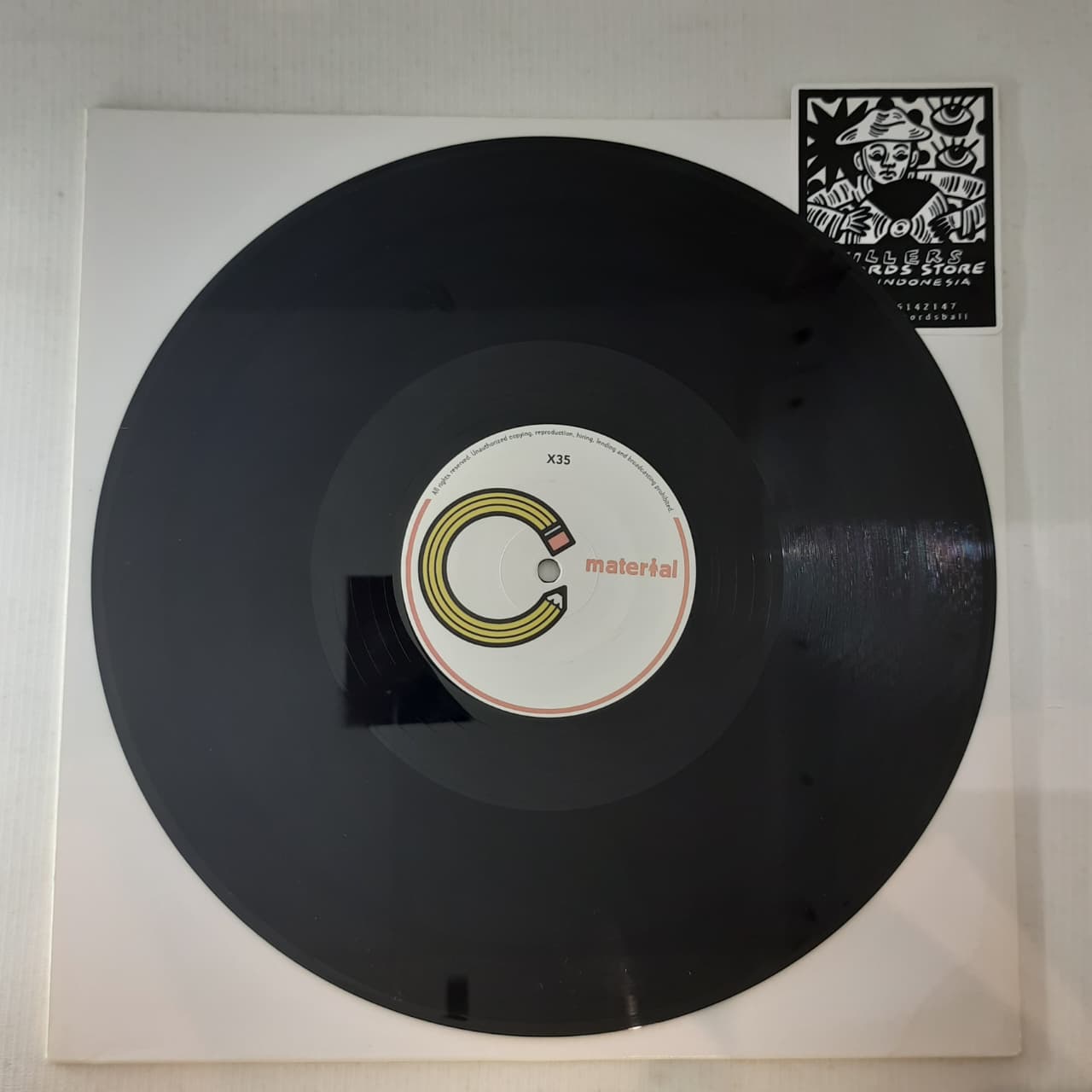 Joe Pompeo – Material Heads Vol. 35 (VINYL / USED)