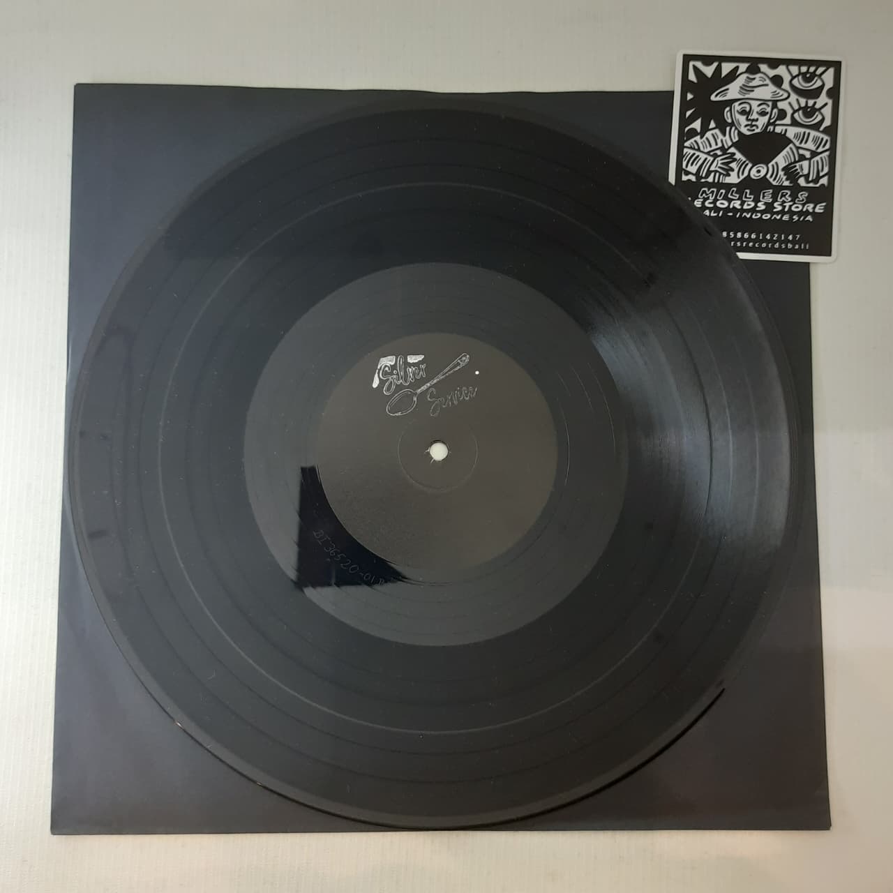 Cromby – Futurola EP (VINYL / USED)