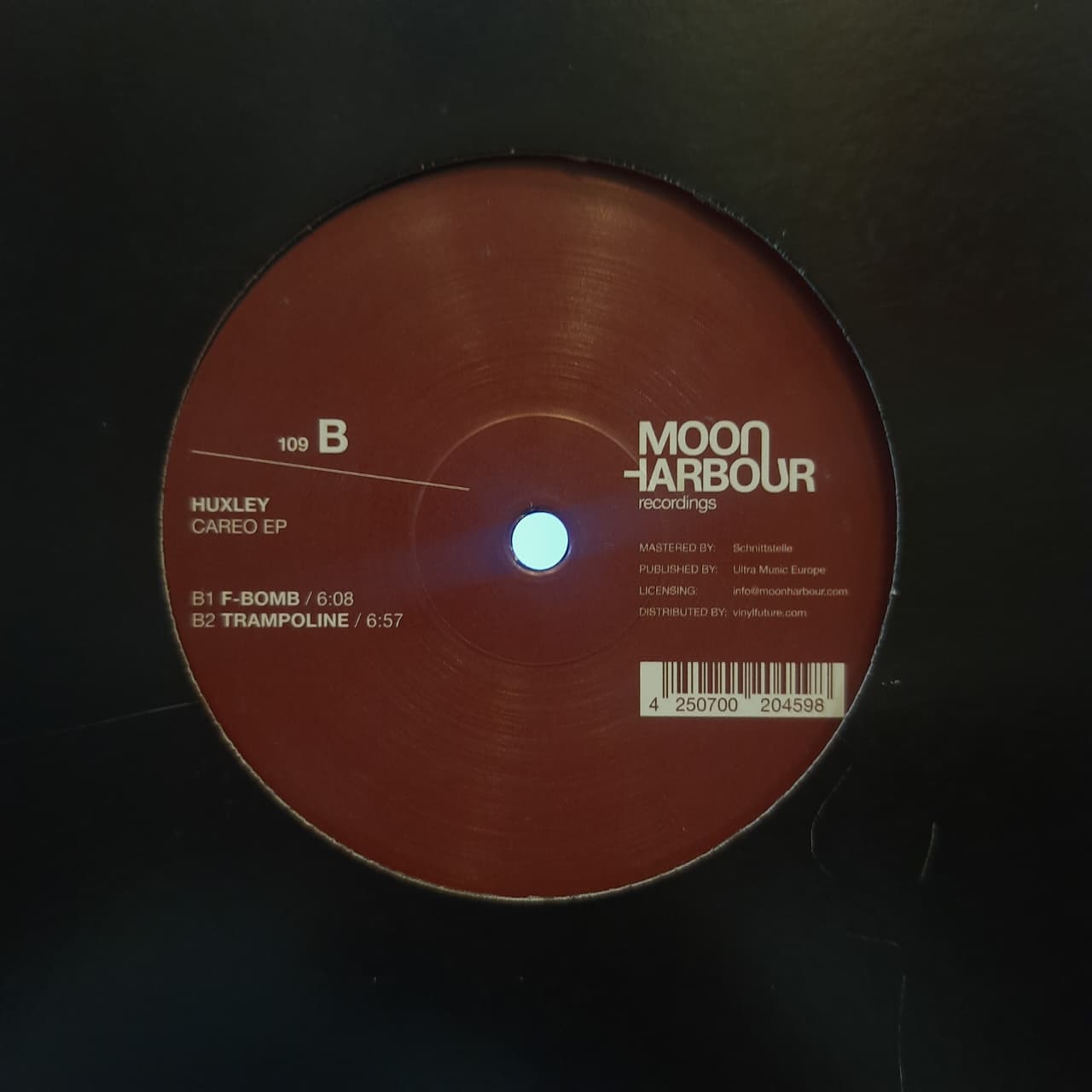 Huxley – Careo EP (VINYL / USED)