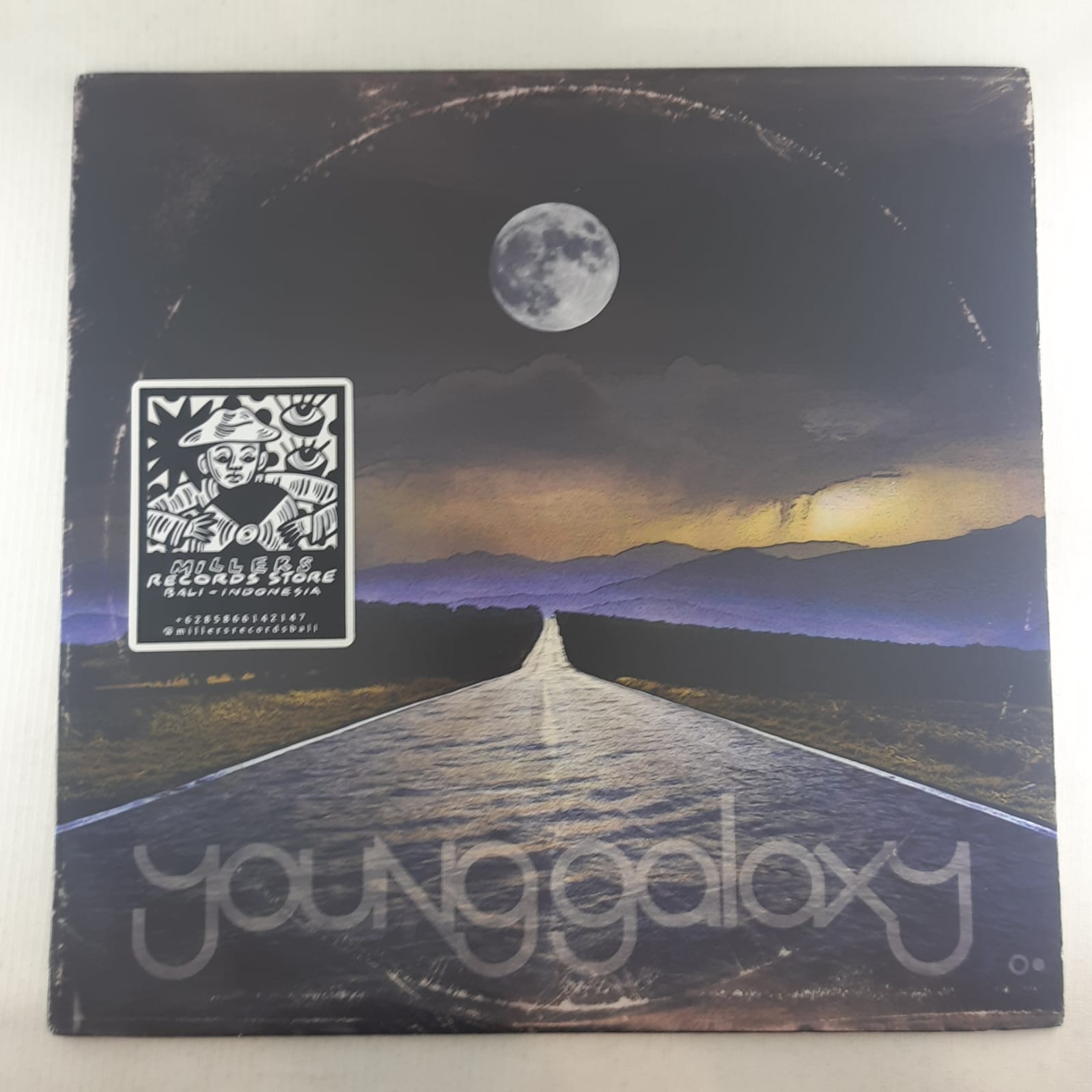 Young Galaxy – Young Galaxy (VINYL / USED)