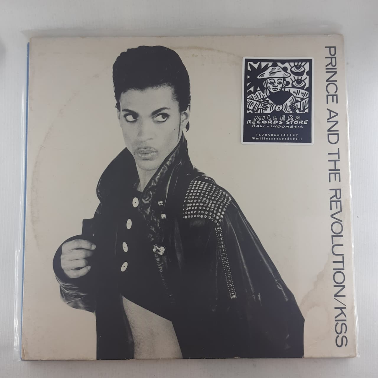 Prince And The Revolution – Kiss (VINYL / USED)