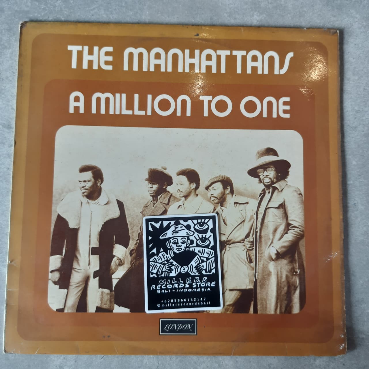 The Manhattans – A Million To One (VINYL / USED)