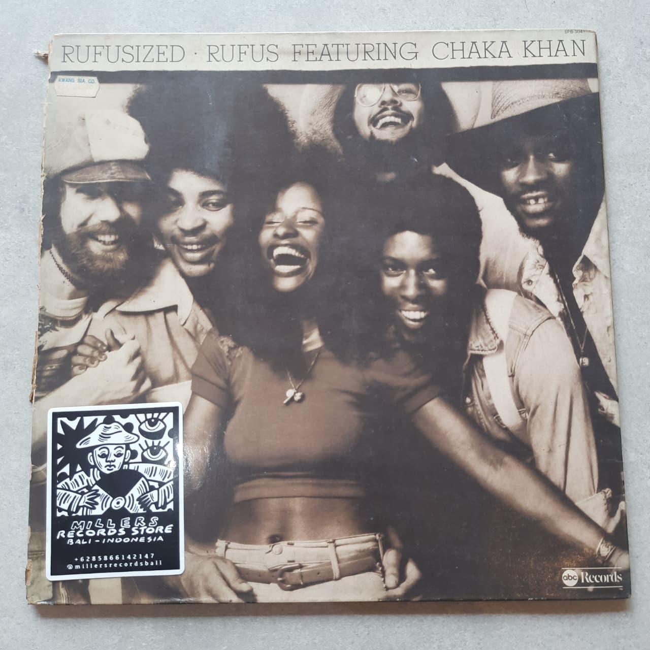 Rufus Featuring Chaka Khan – Rufusized (VINYL / USED)