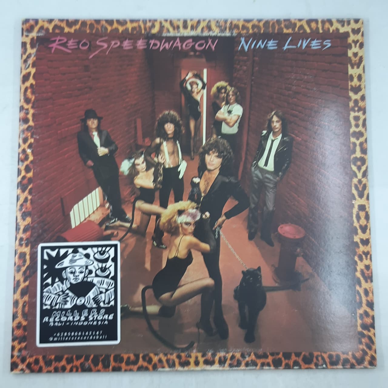 REO Speedwagon – Nine Lives (VINYL / USED)