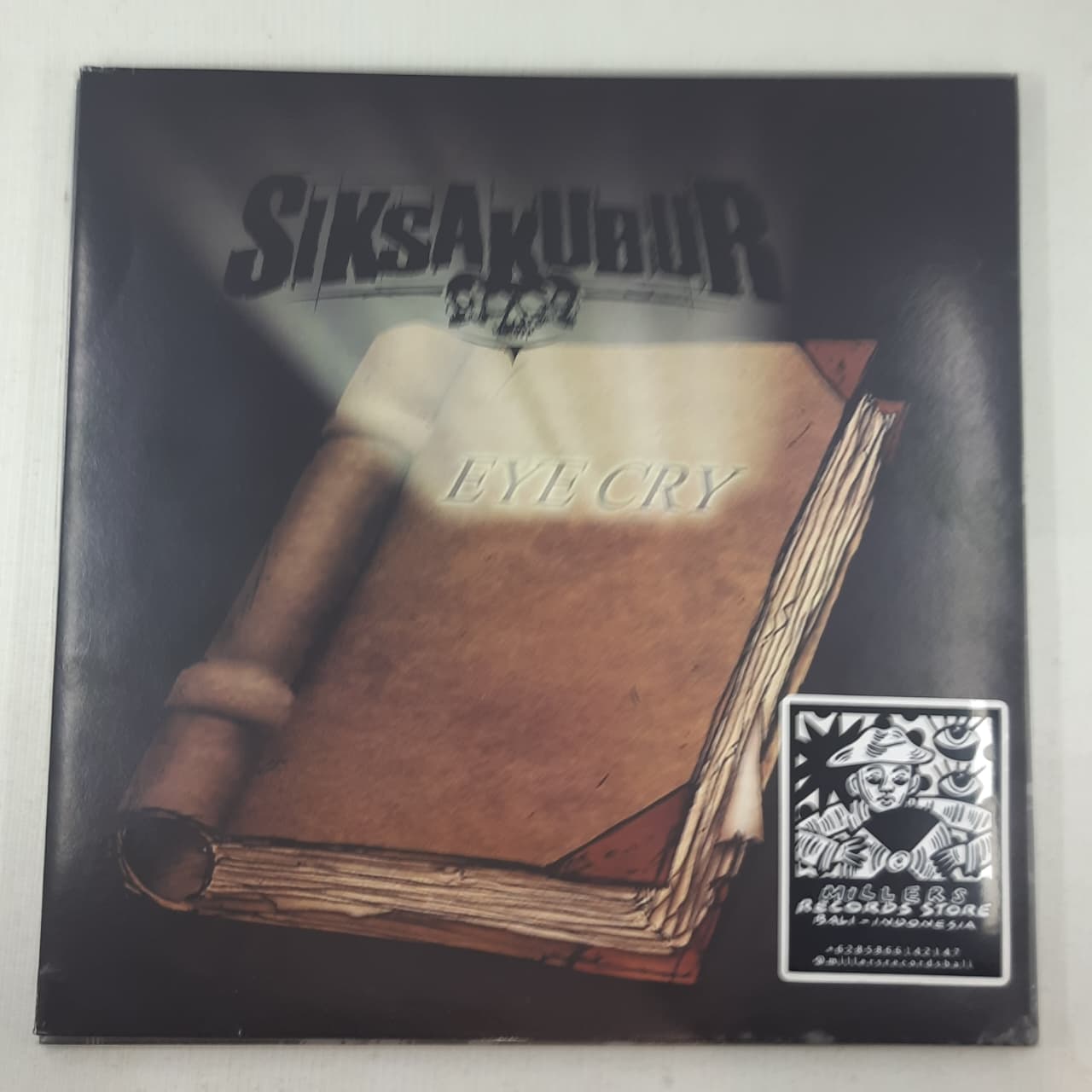 Siksakubur – Eye Cry (VINYL / USED)
