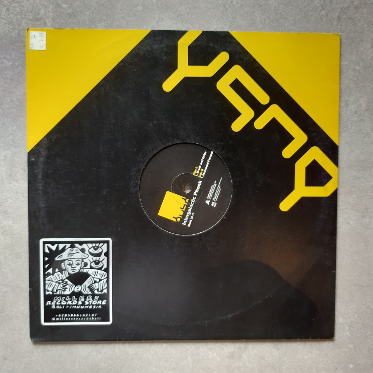 Intergalactic Phonk – Break And Enter (VINYL / USED)