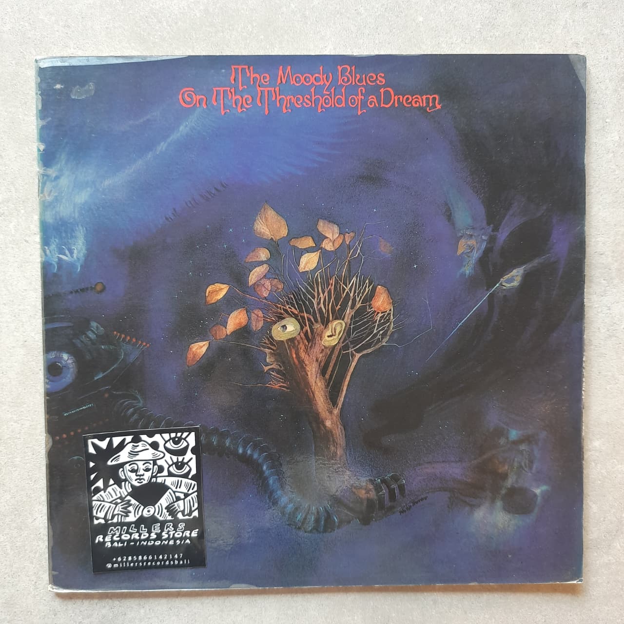 The Moody Blues – On The Threshold Of A Dream (VINYL / USED)