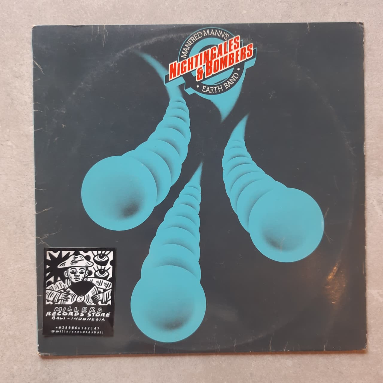 Manfred Mann's Earth Band – Nightingales & Bombers (VINYL / USED)