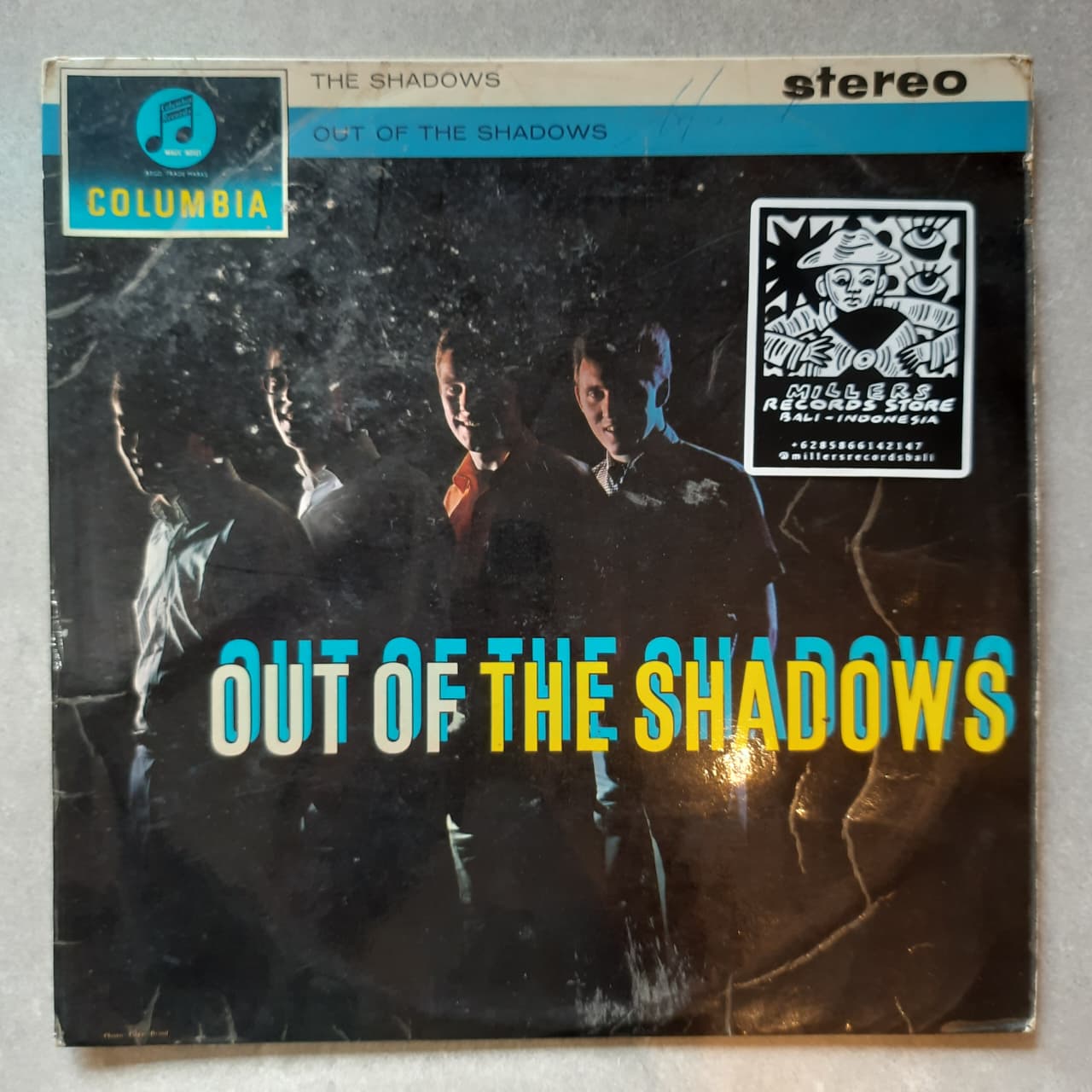The Shadows – Out Of The Shadows (VINYL / USED)