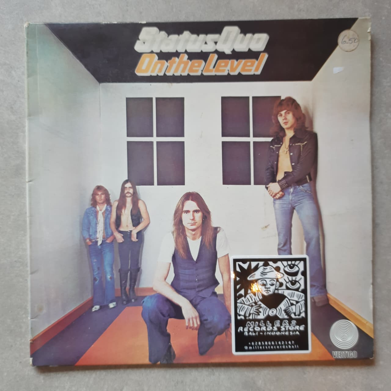 Status Quo – On The Level (VINYL / USED)