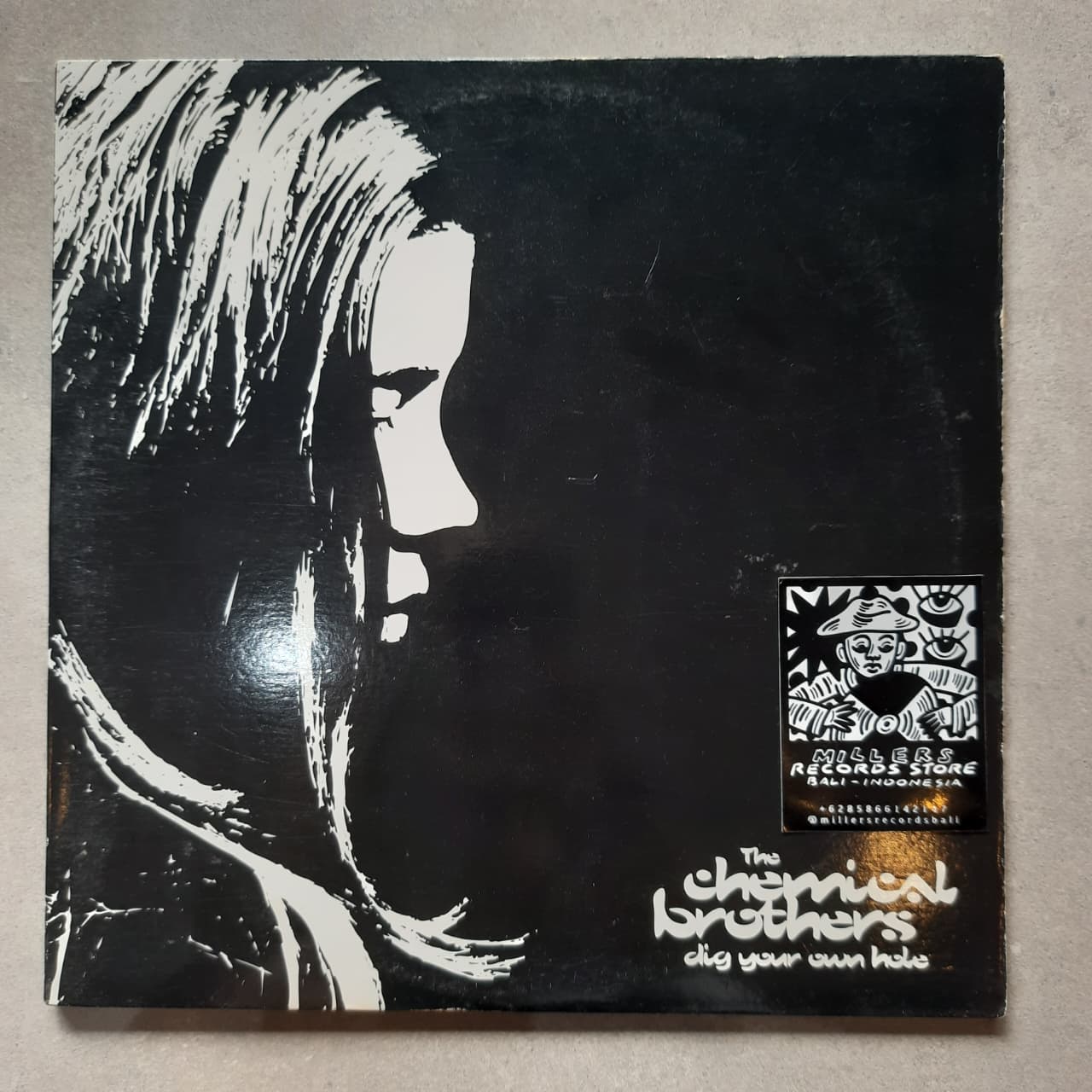 The Chemical Brothers – Dig Your Own Hole (VINYL / USED)