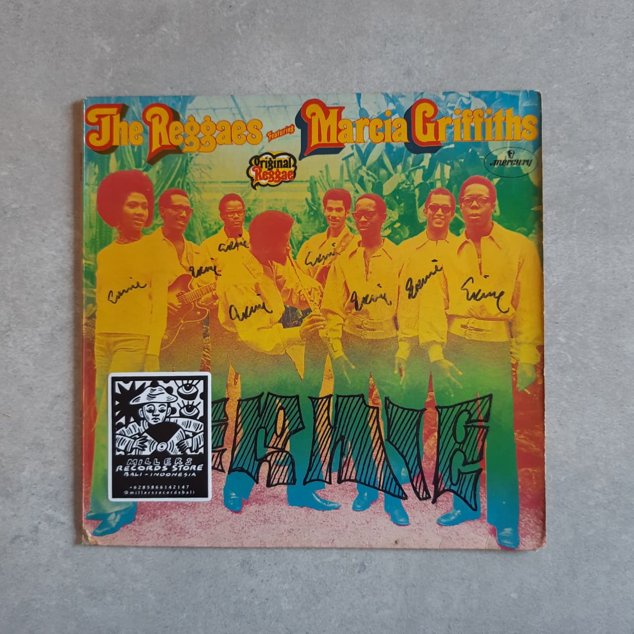 The Reggaes Featuring Marcia Griffiths – The Reggaes Featuring Marcia Griffiths (VINYL / USED)