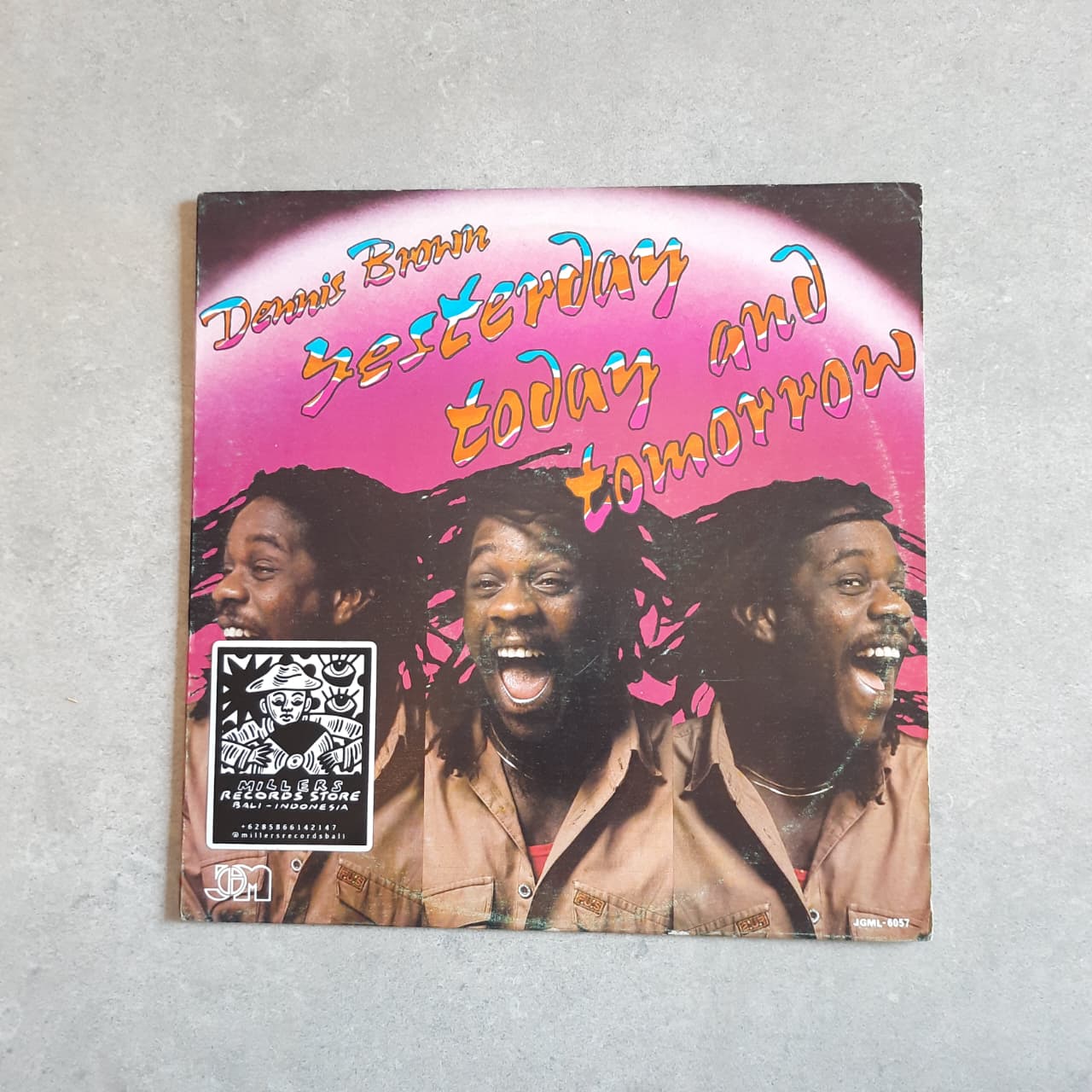 Dennis Brown – Yesterday Today And Tomorrow (VINYL / USED)