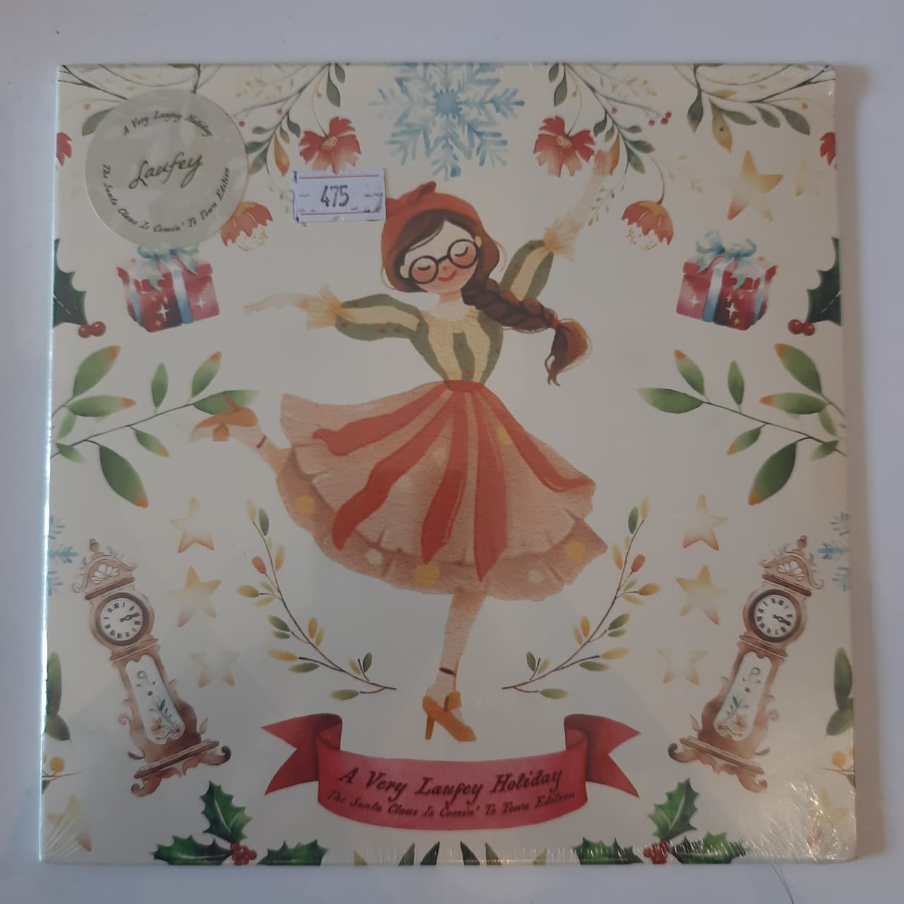 Laufey – A Very Laufey Holiday: The Santa Claus Is Comin’ To Town Edition (VINYL / NEW)