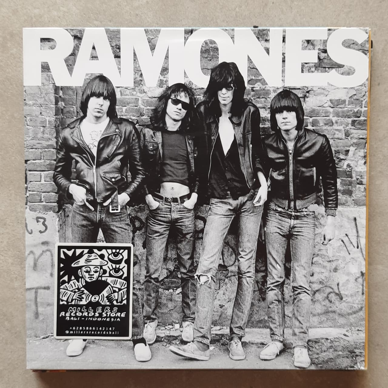 Ramones – Ramones (VINYL / USED)