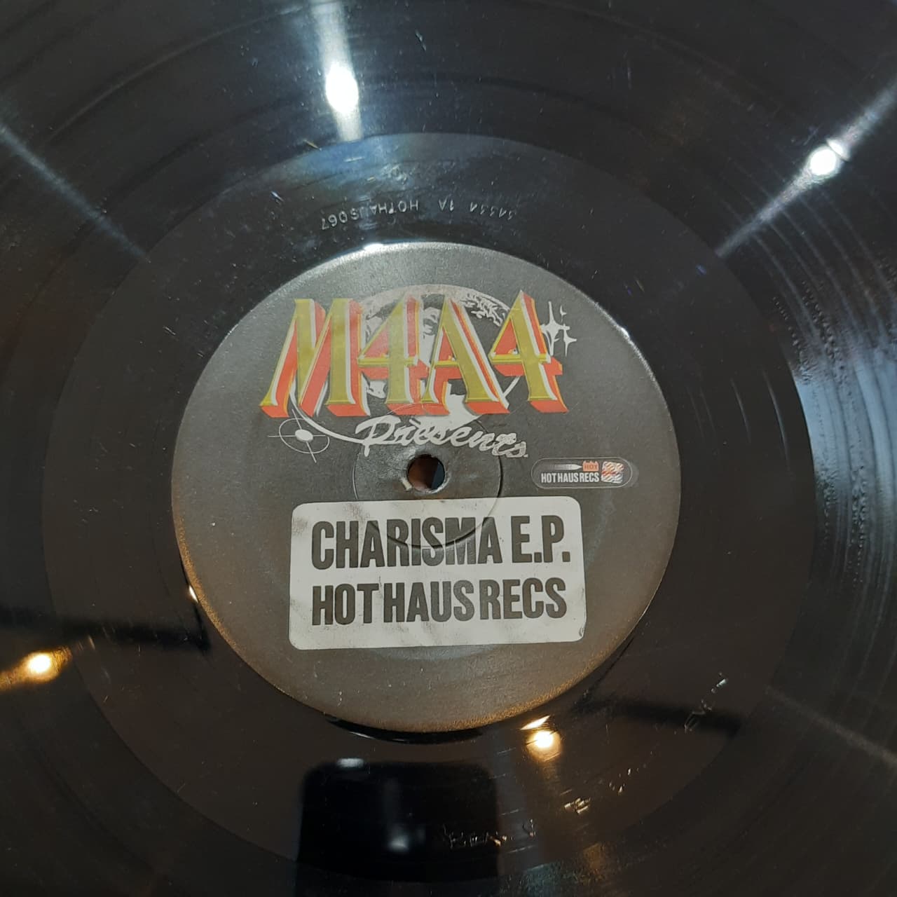 M4A4 – Charisma EP (VINYL / USED)