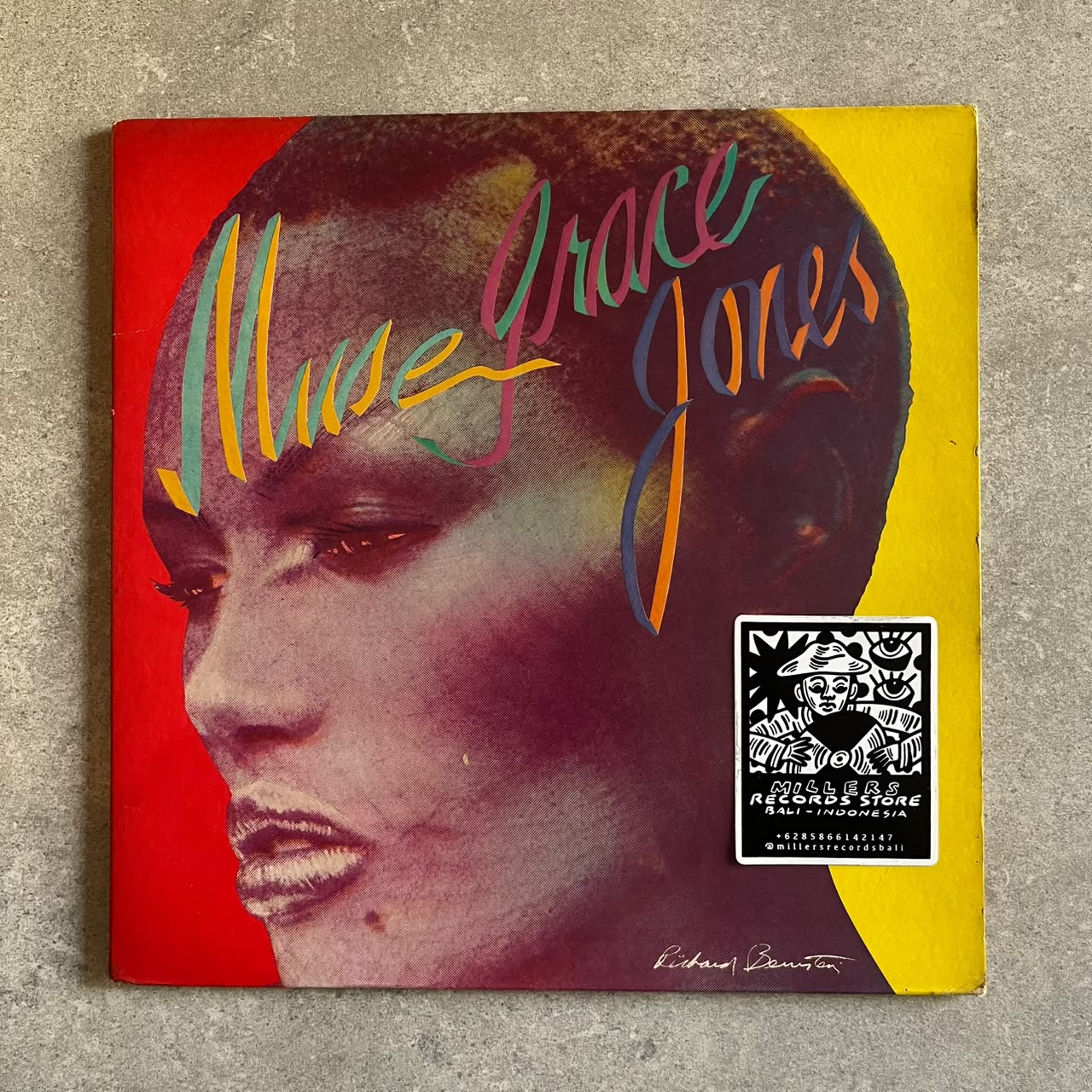 Grace Jones – Muse (VINYL / USED)