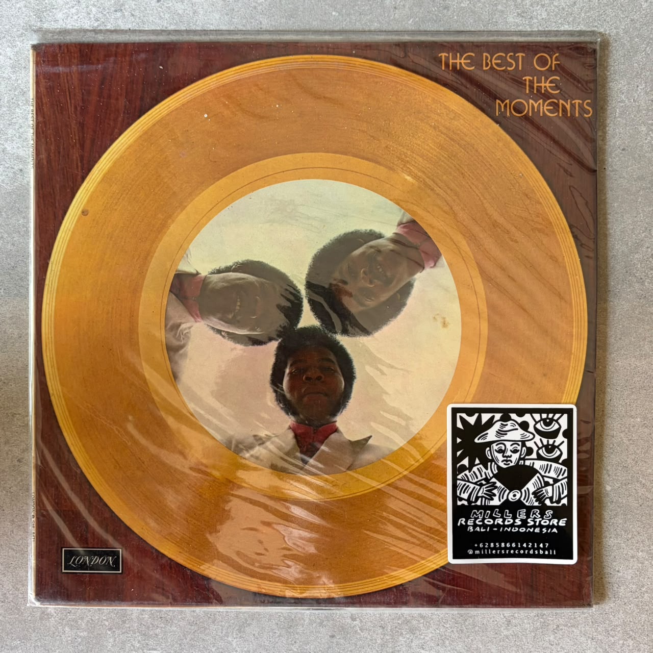 The Moments – The Best Of The Moments (VINYL / USED)