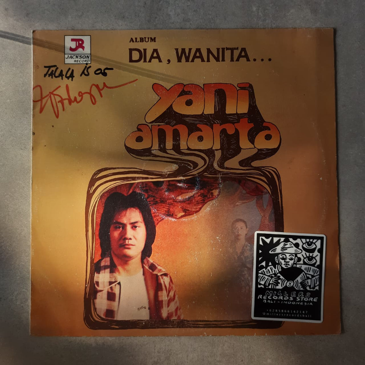 Yani Amarta – Dia, Wanita.. (VINYL / USED)