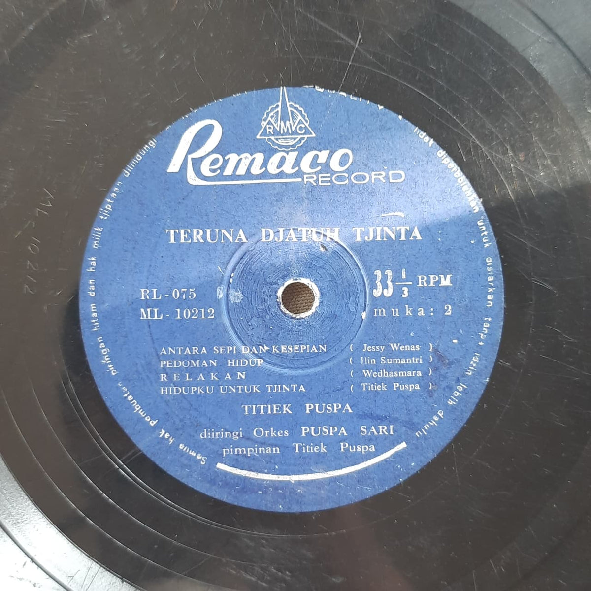 Titiek Puspa – Taruna Djatuh Tjinta (VINYL / USED)