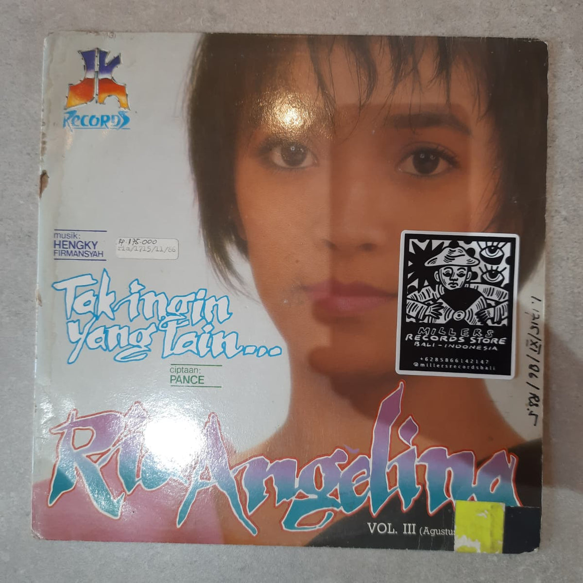 Ria Angelina – Vol. 3 (Tak Ingin Yang Lain) (VINYL / USED)