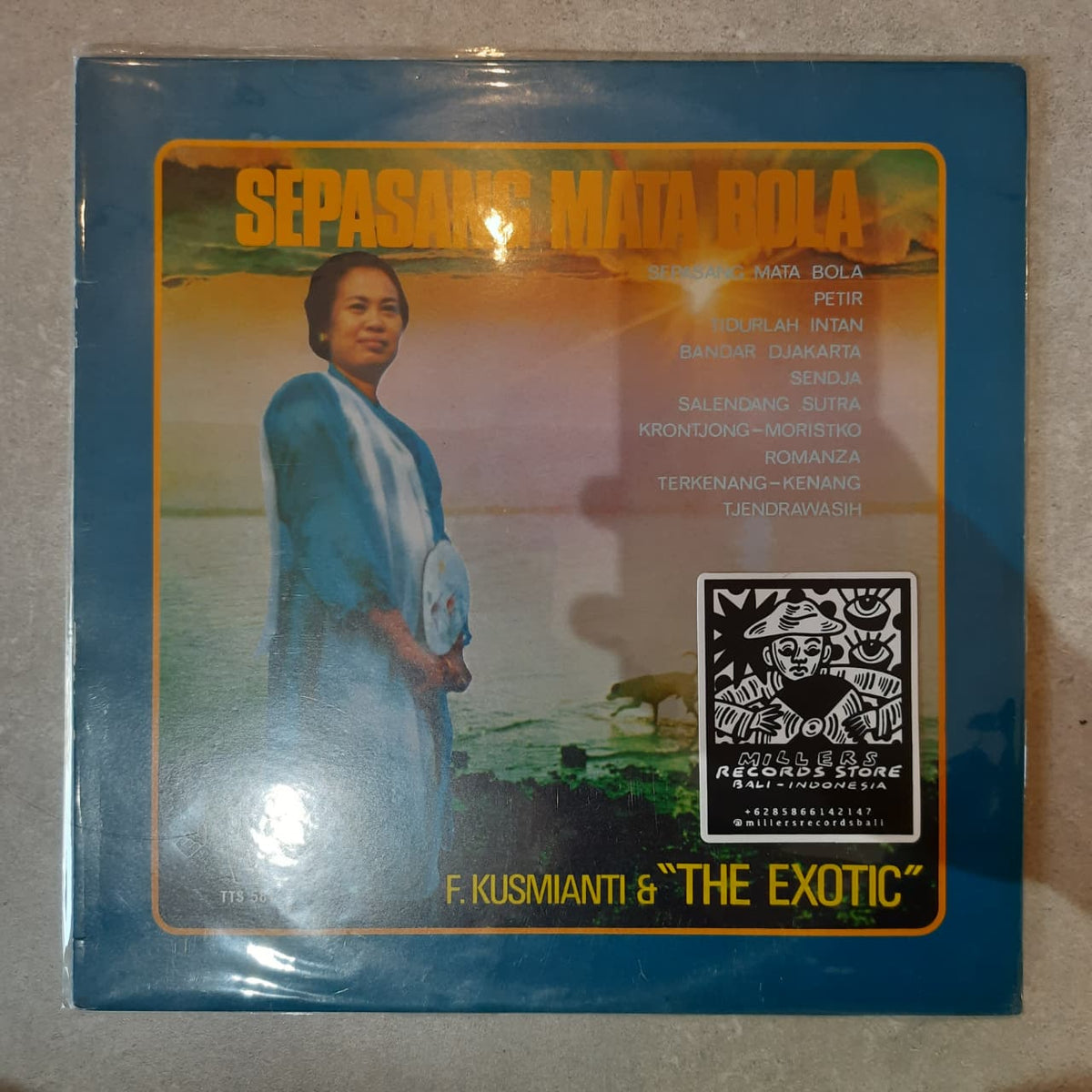 F. Kusmianti & The Exotic – Sepasang Mata Bola (VINYL / USED)