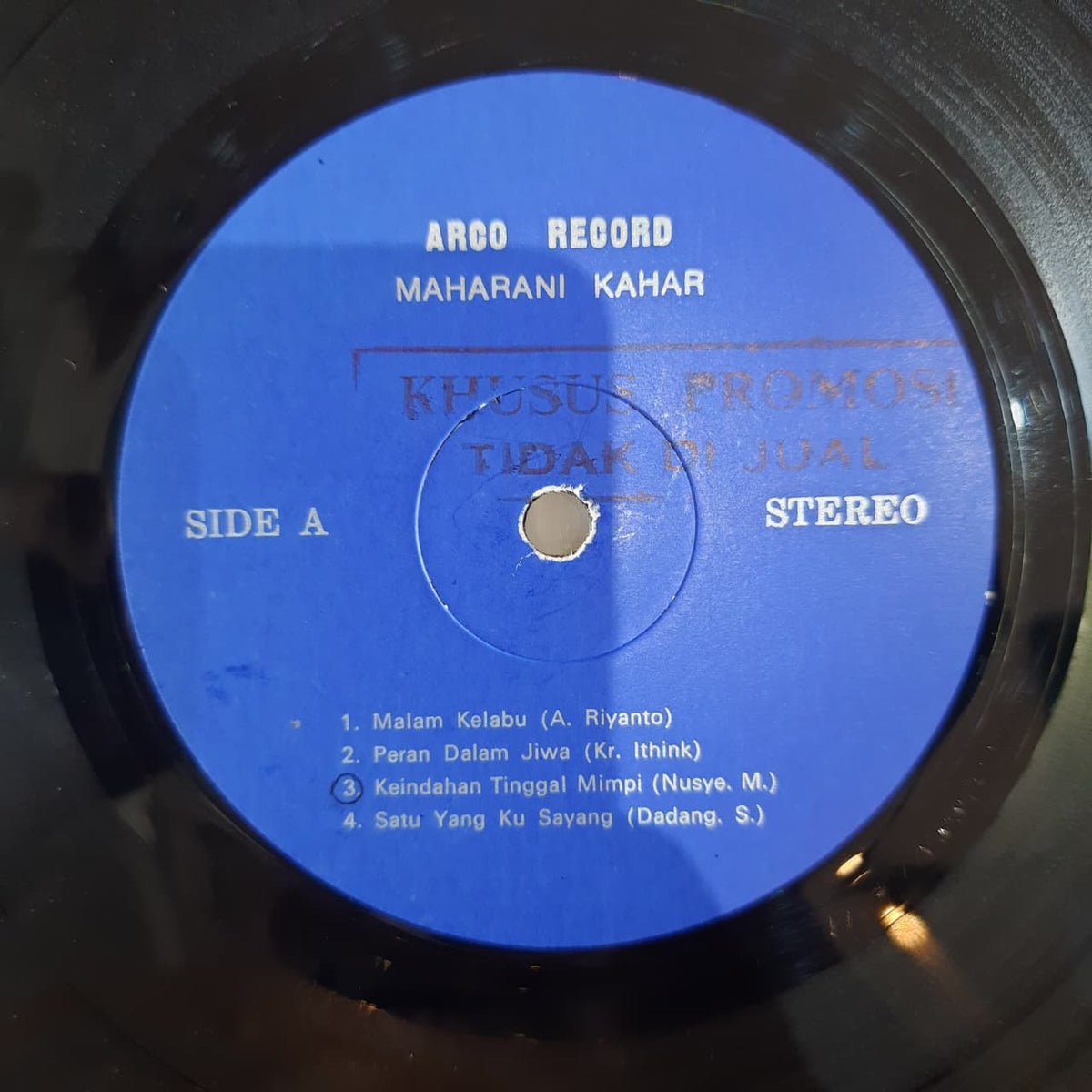 Maharani Kahar – Malam Kelabu (VINYL / USED)