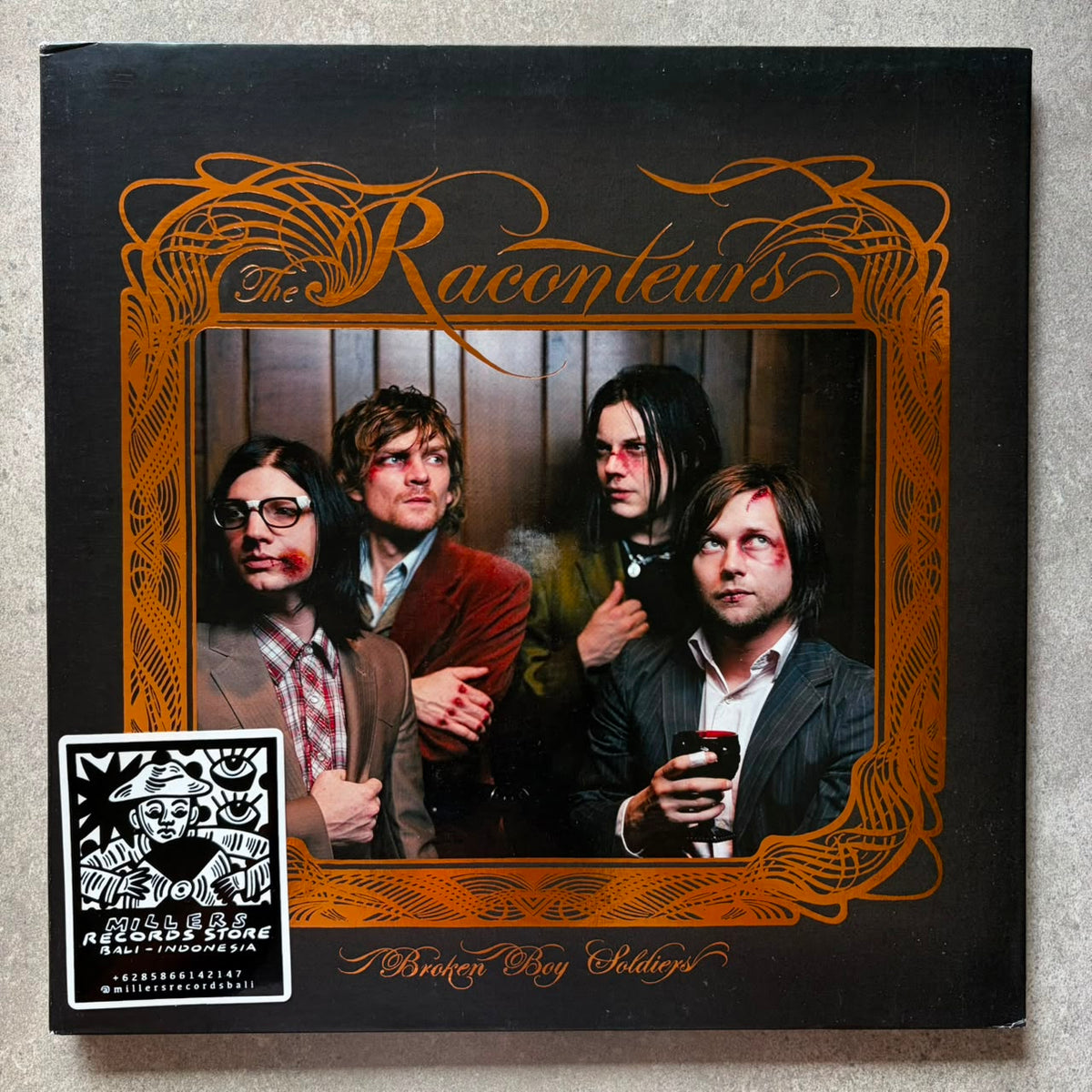 The Raconteurs – Broken Boy Soldiers (VINYL / USED)