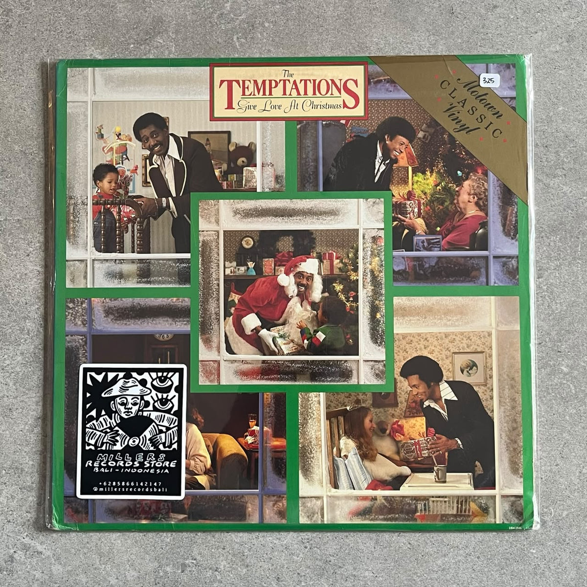 The Temptations – Give Love At Christmas (VINYL / USED)
