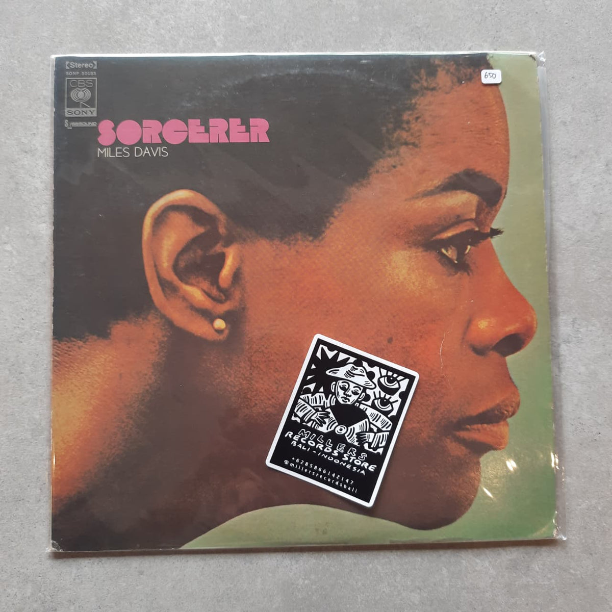 Miles Davis – Sorcerer (VINYL / USED)